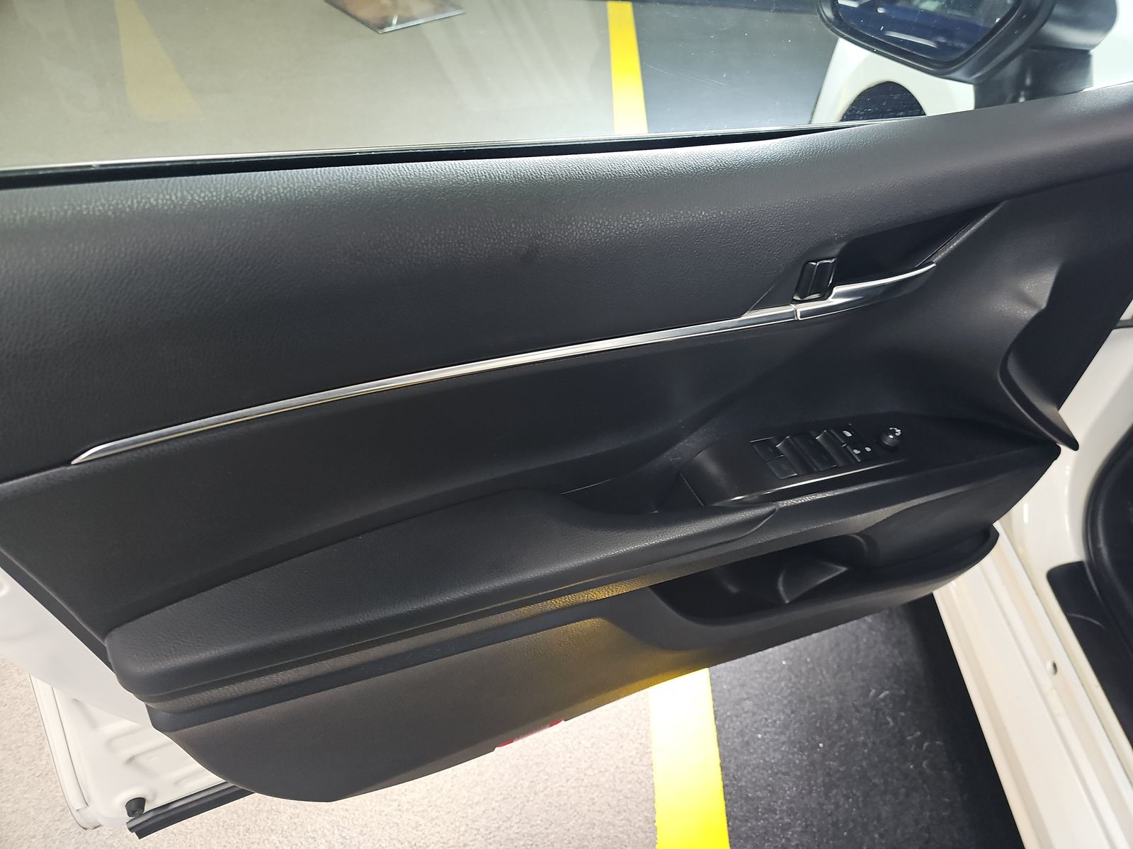 2024 Toyota Camry SE FWD