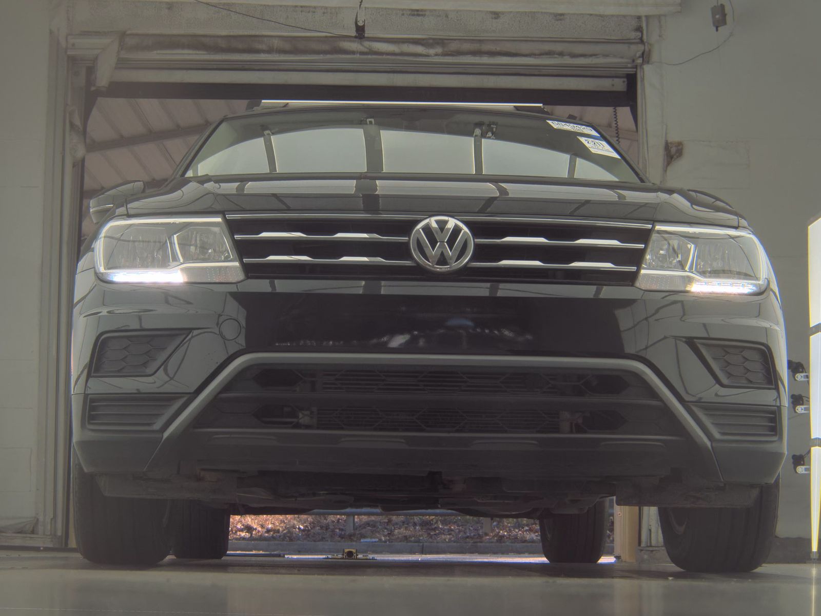 2018 Volkswagen Tiguan 2.0T SE FWD