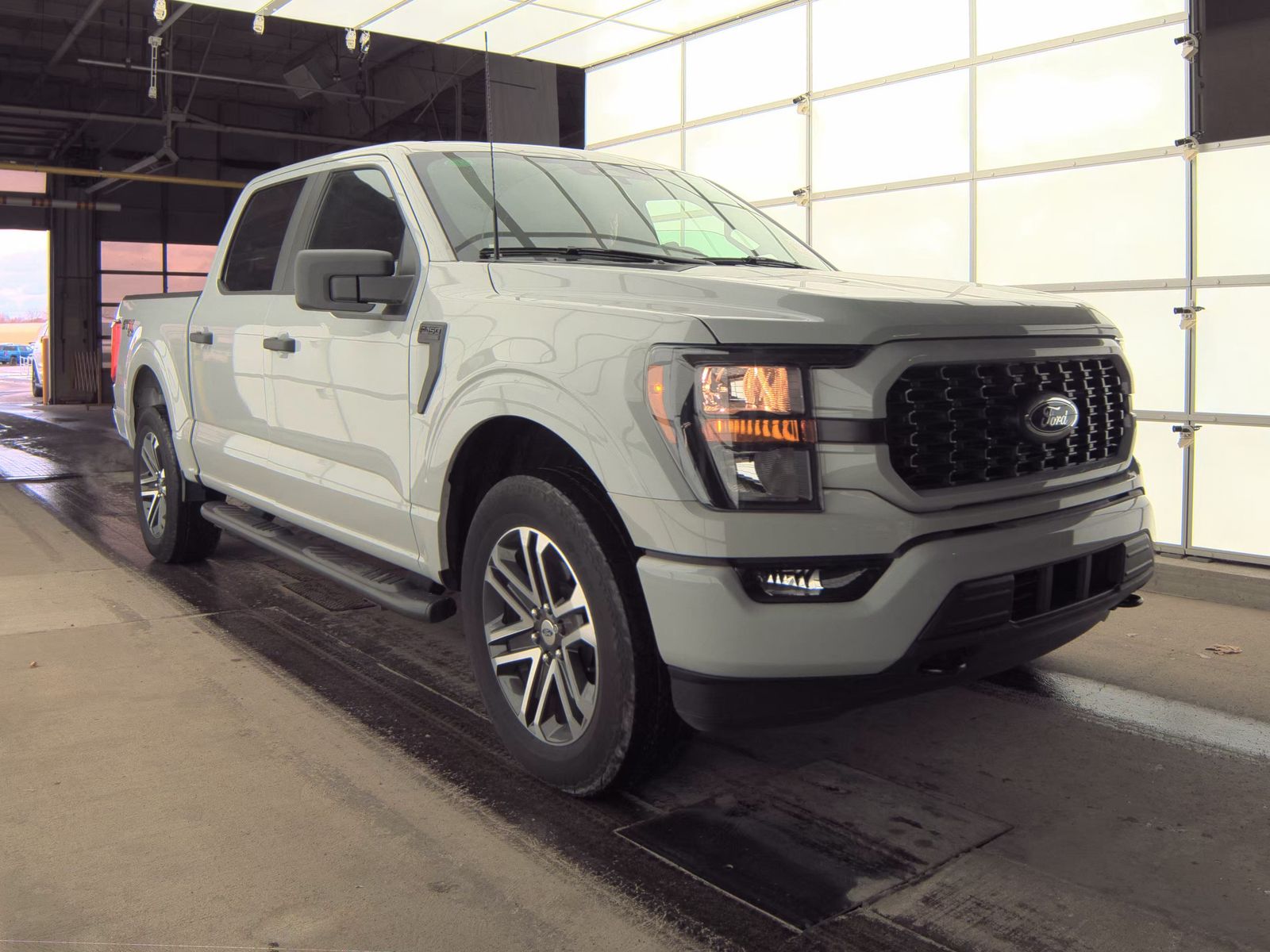 2023 Ford F-150 XL AWD