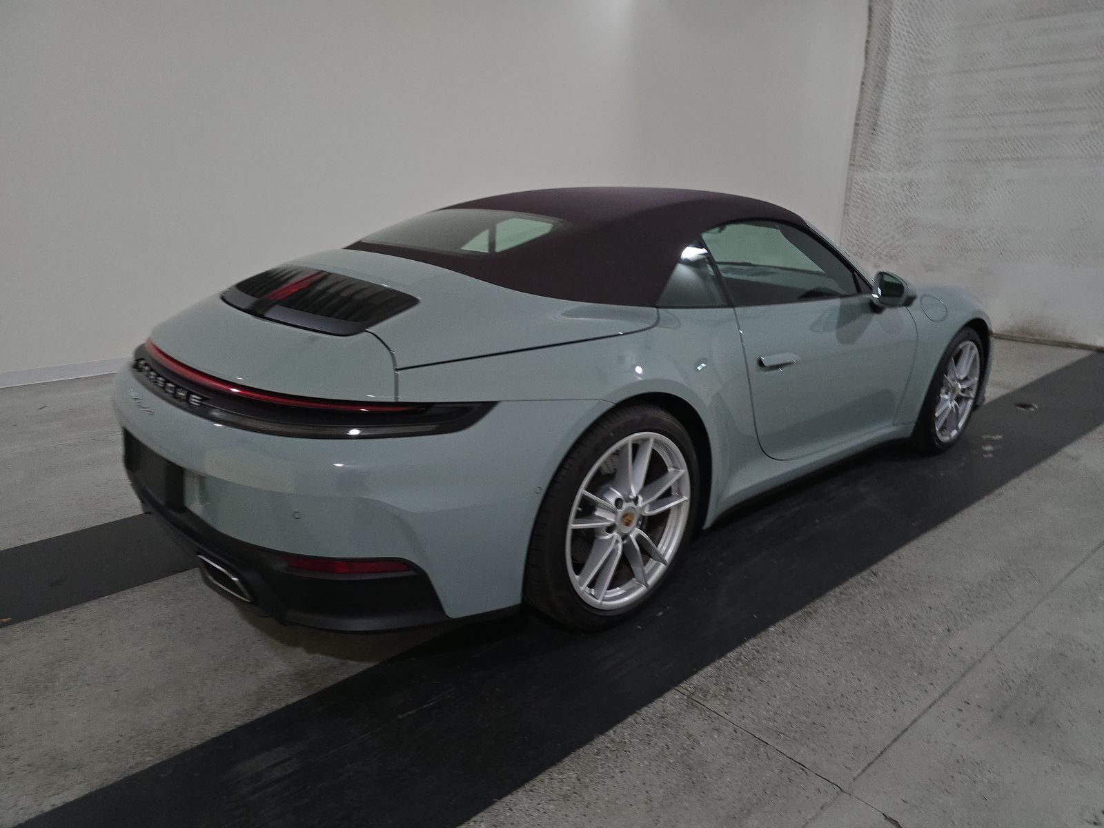 2025 Porsche 911 Carrera RWD