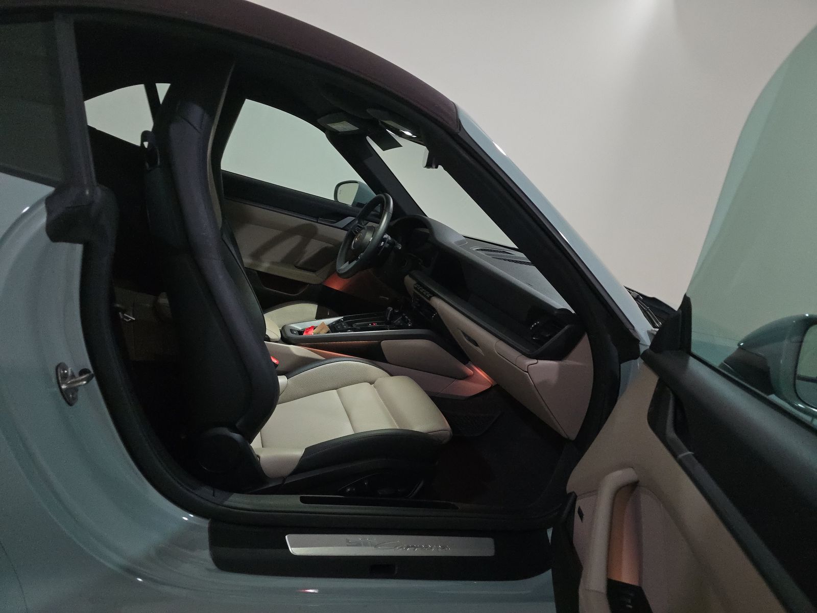 2025 Porsche 911 Carrera RWD