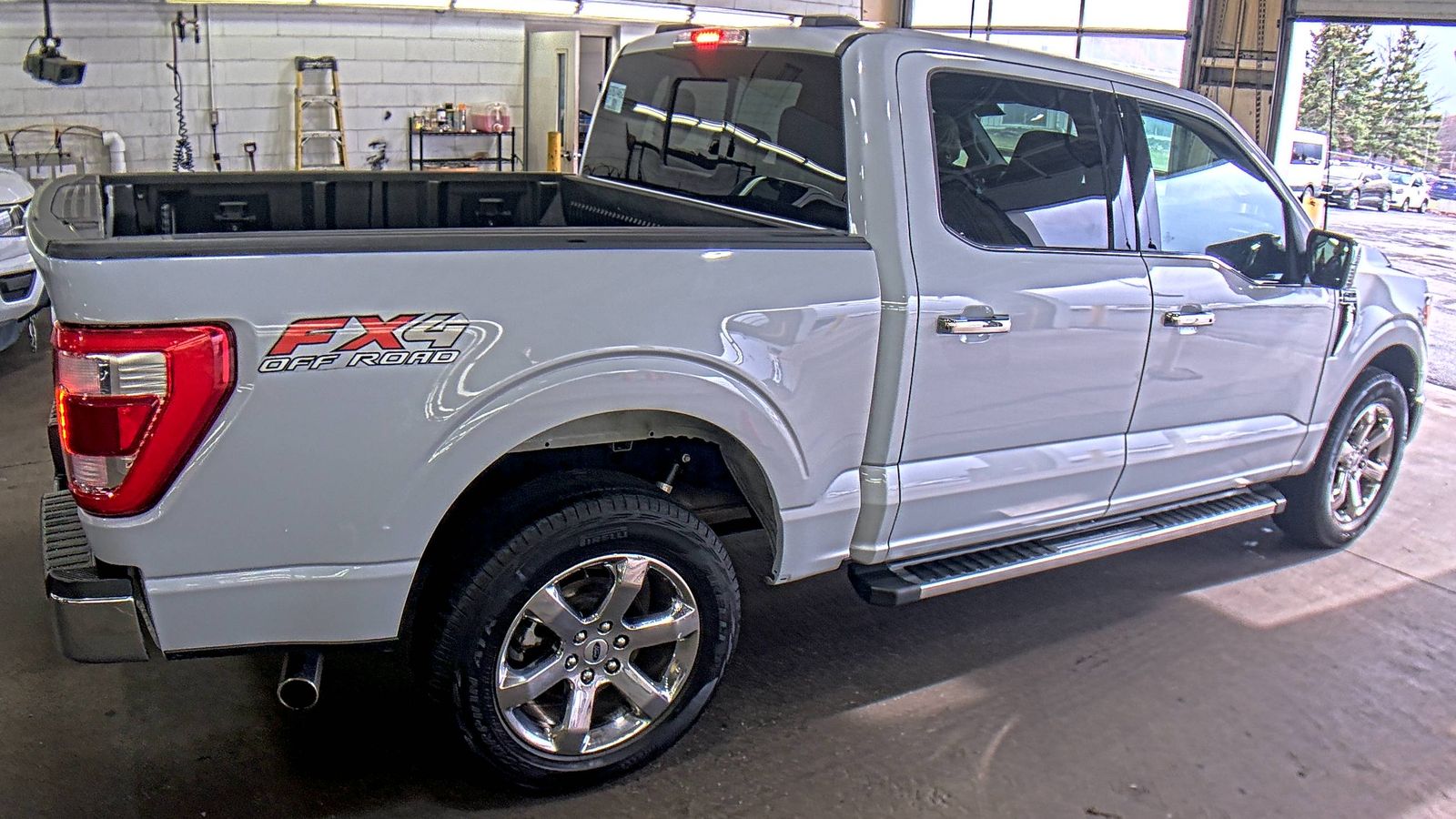 2022 Ford F-150 Lariat AWD