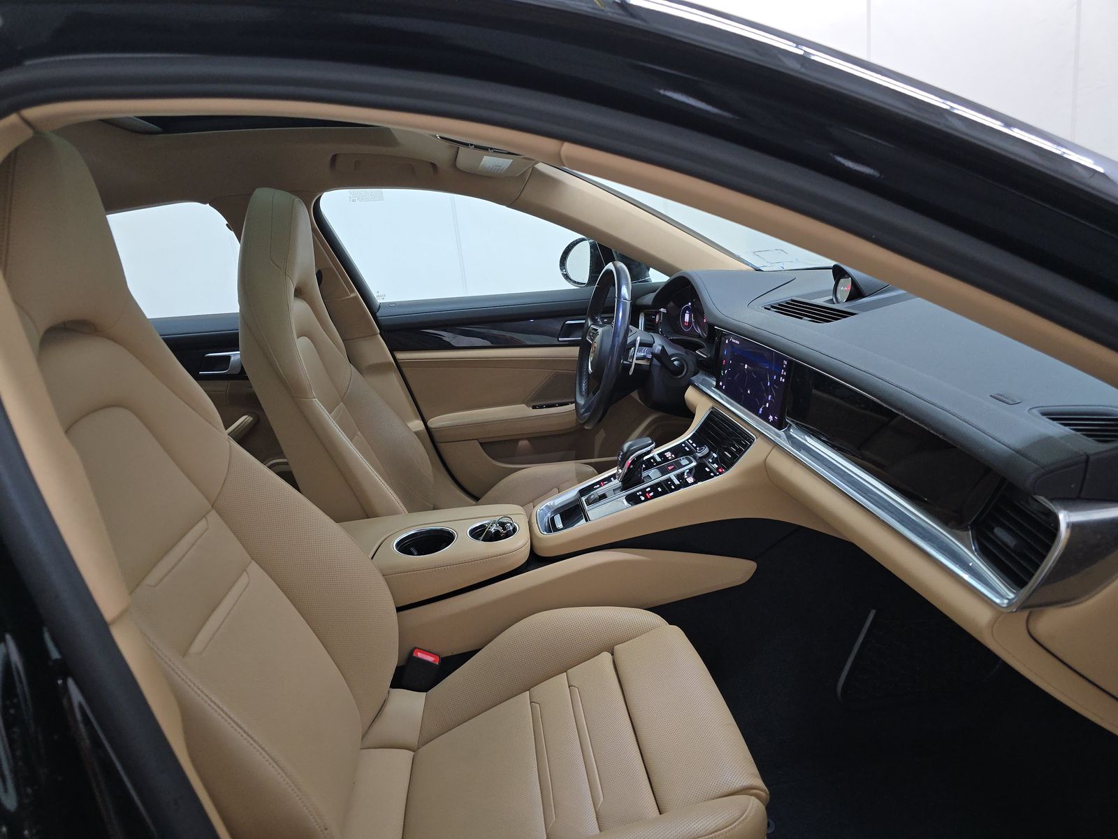 2023 Porsche Panamera 4 AWD