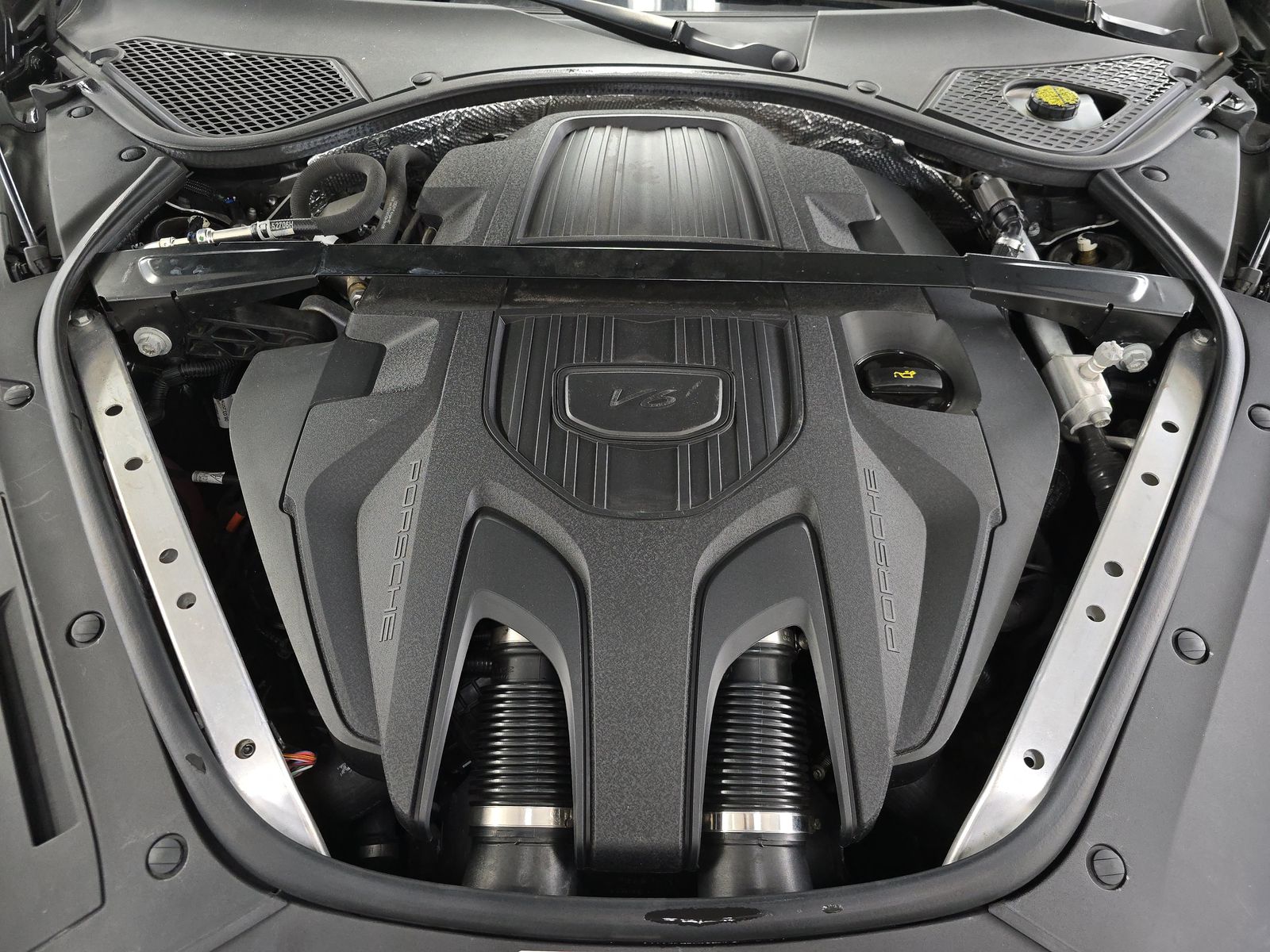 2023 Porsche Panamera 4 AWD