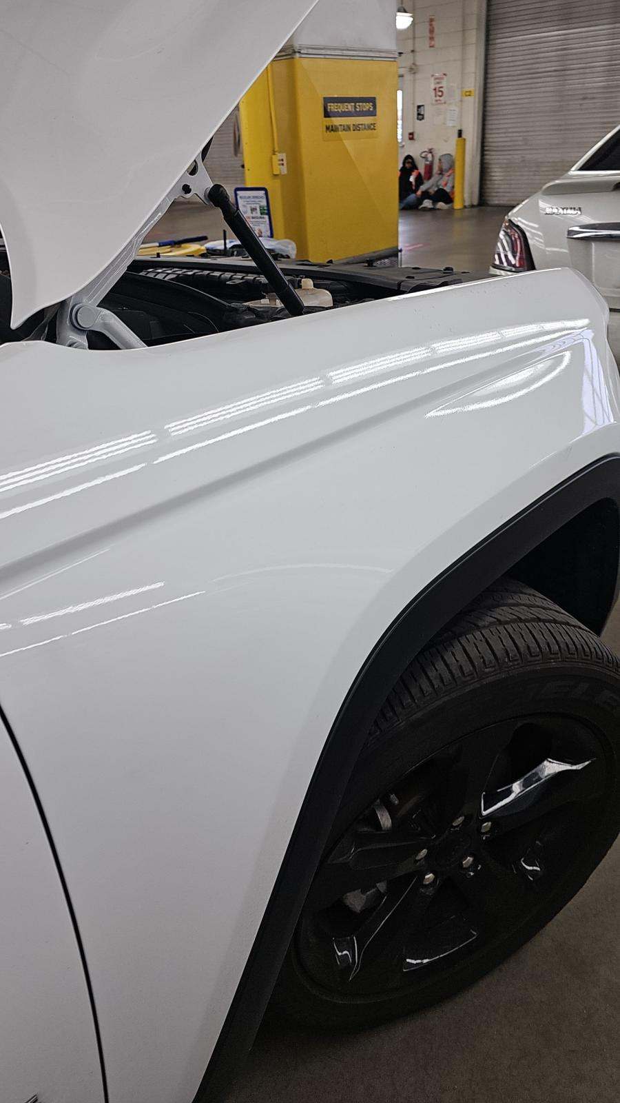 2023 Jeep Grand Cherokee Altitude AWD