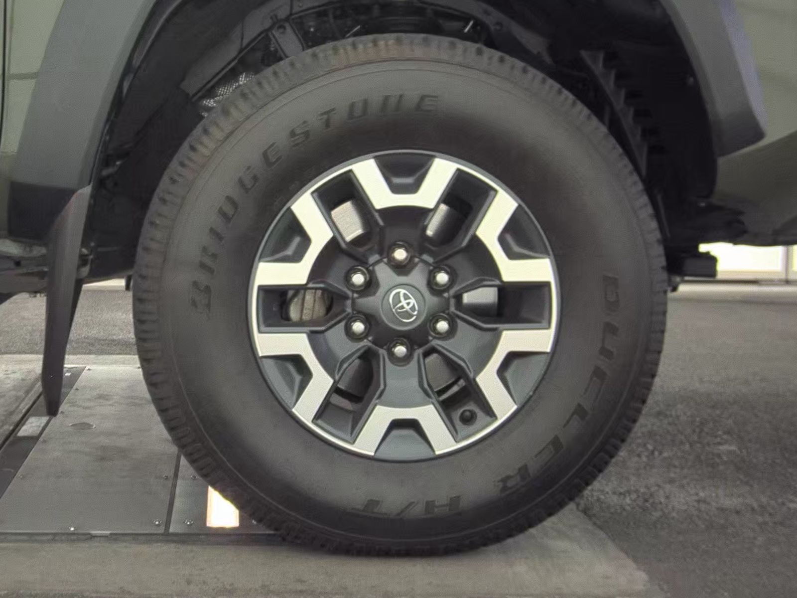 2022 Toyota Tacoma TRD Off-Road RWD