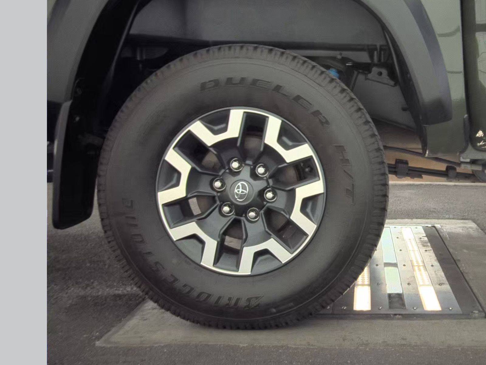 2022 Toyota Tacoma TRD Off-Road RWD