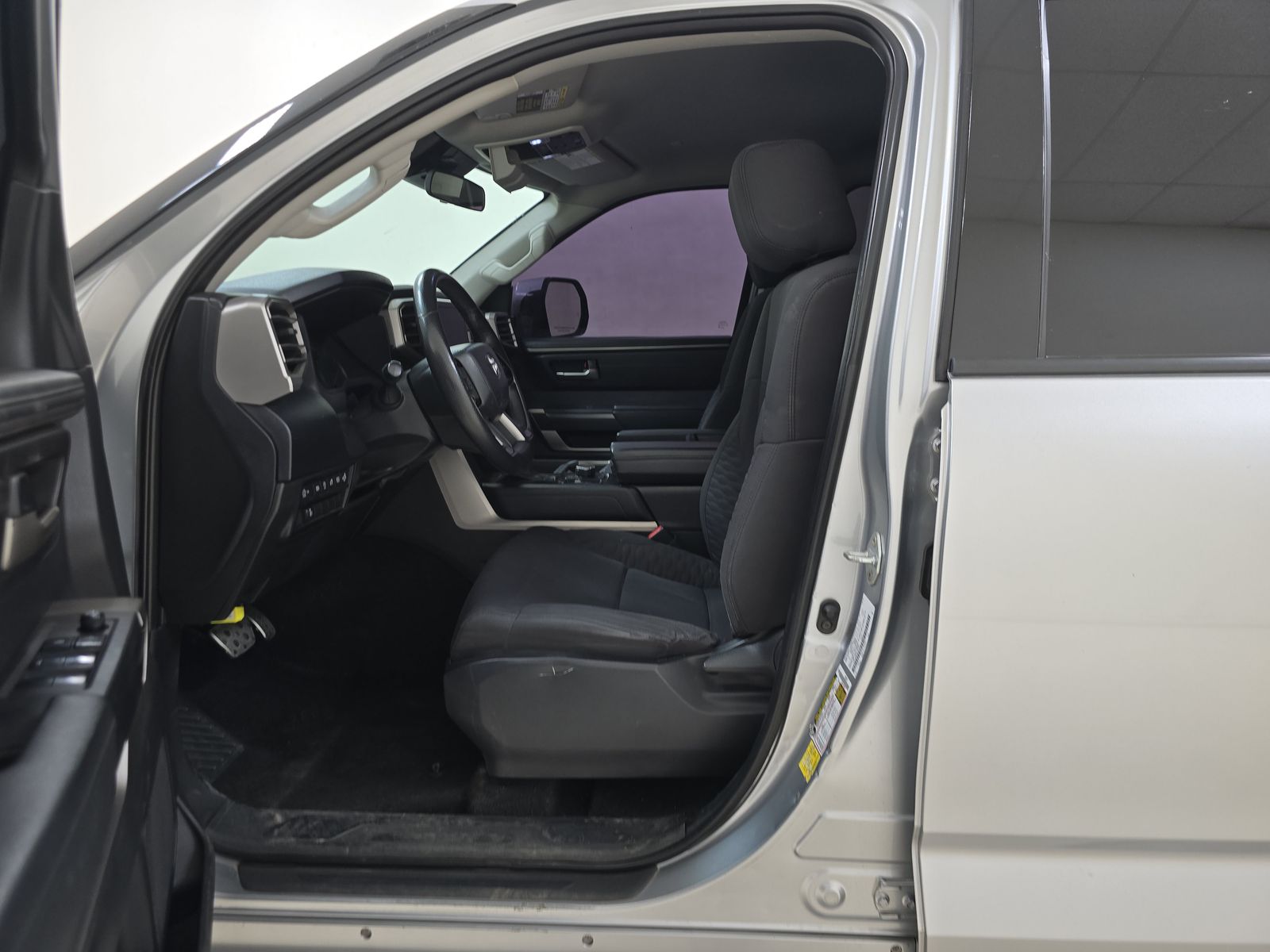 2022 Toyota Tundra SR5 AWD