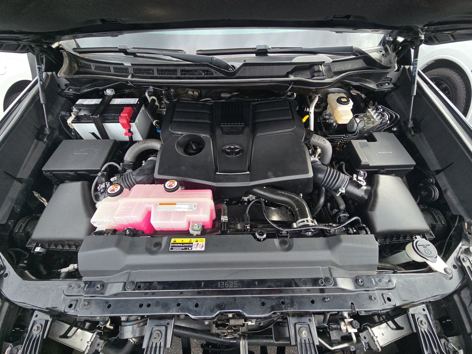 2022 Toyota Tundra SR5 AWD