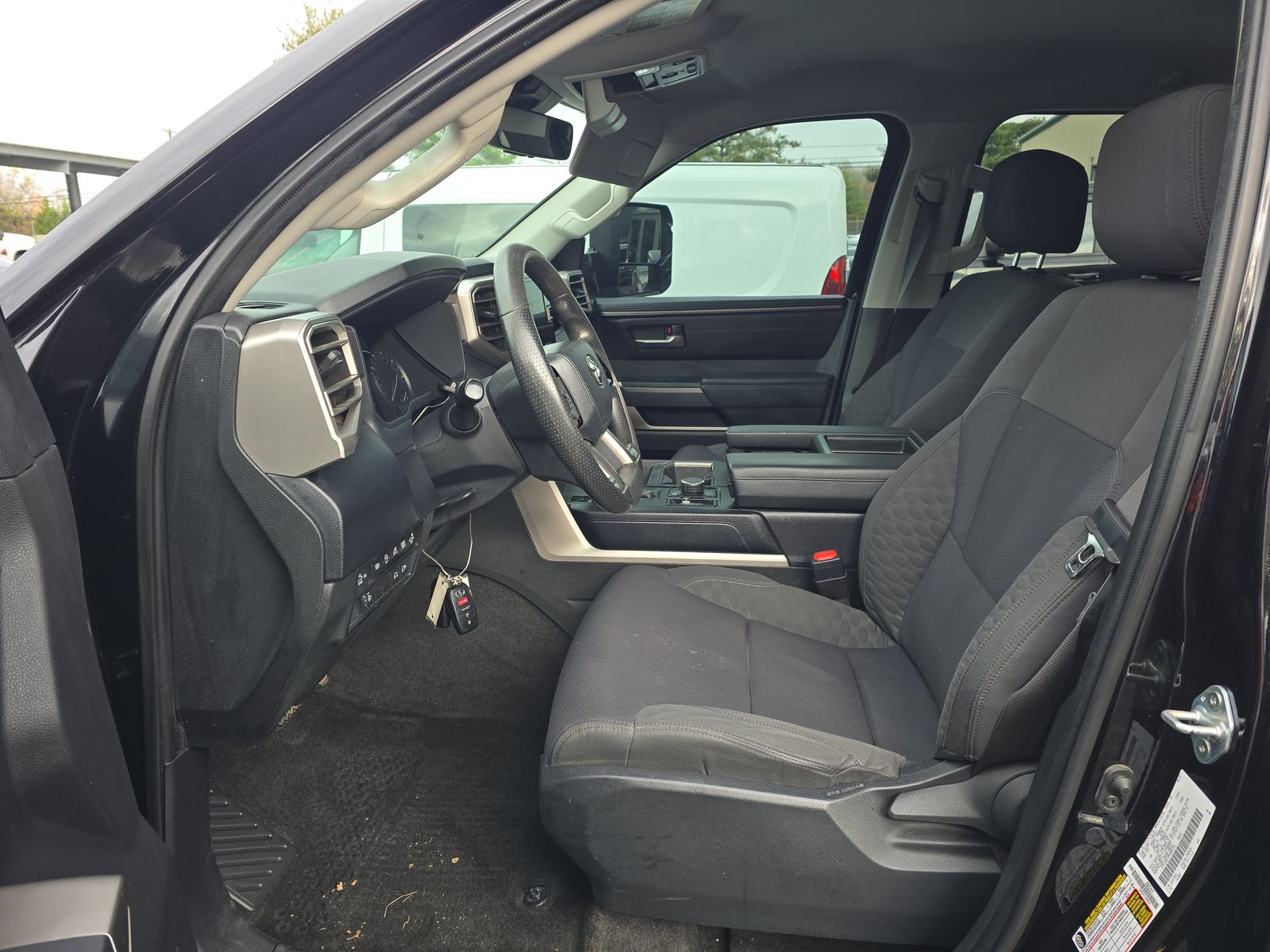 2022 Toyota Tundra SR5 AWD