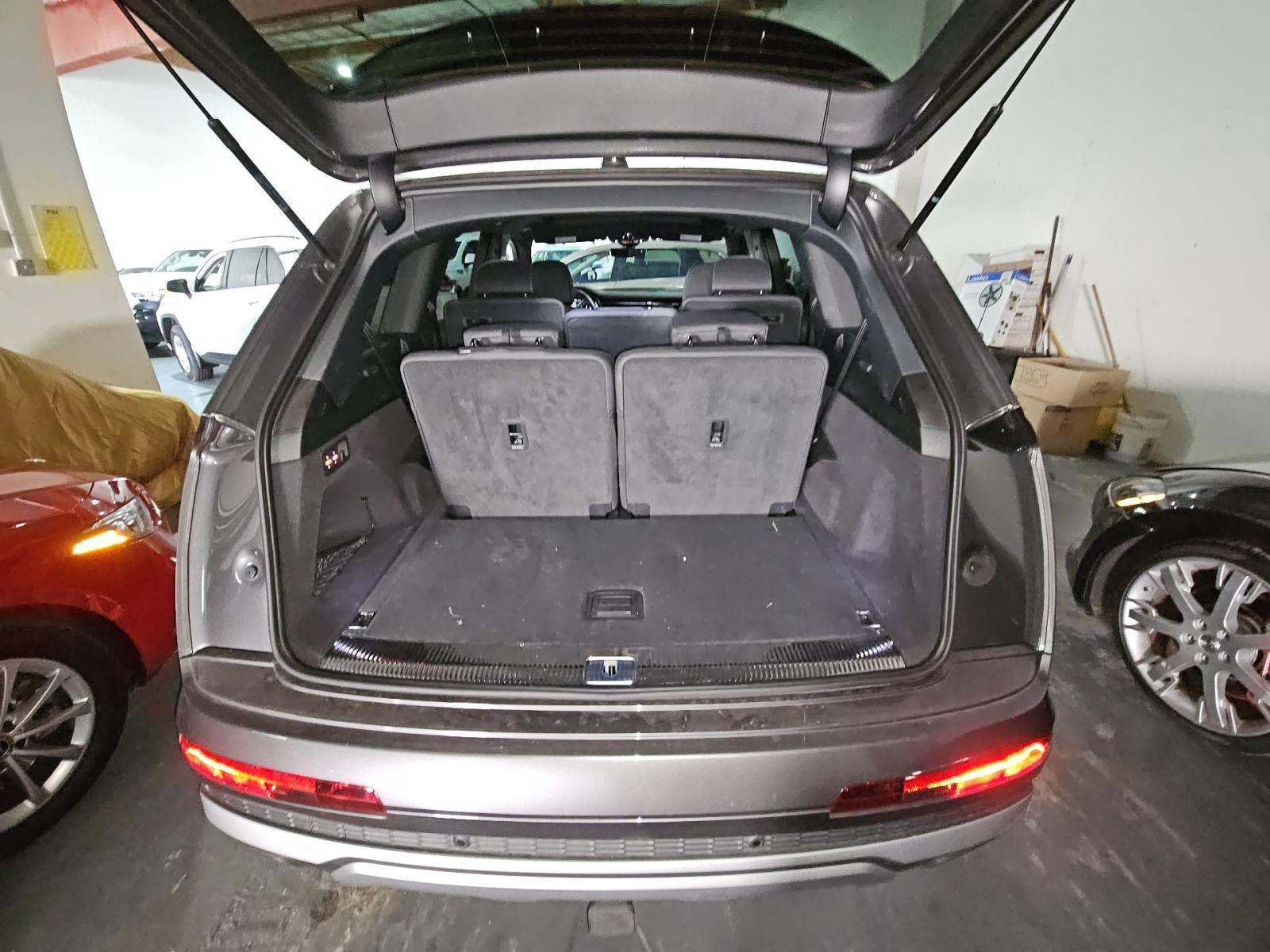 2025 Audi Q7 Premium AWD