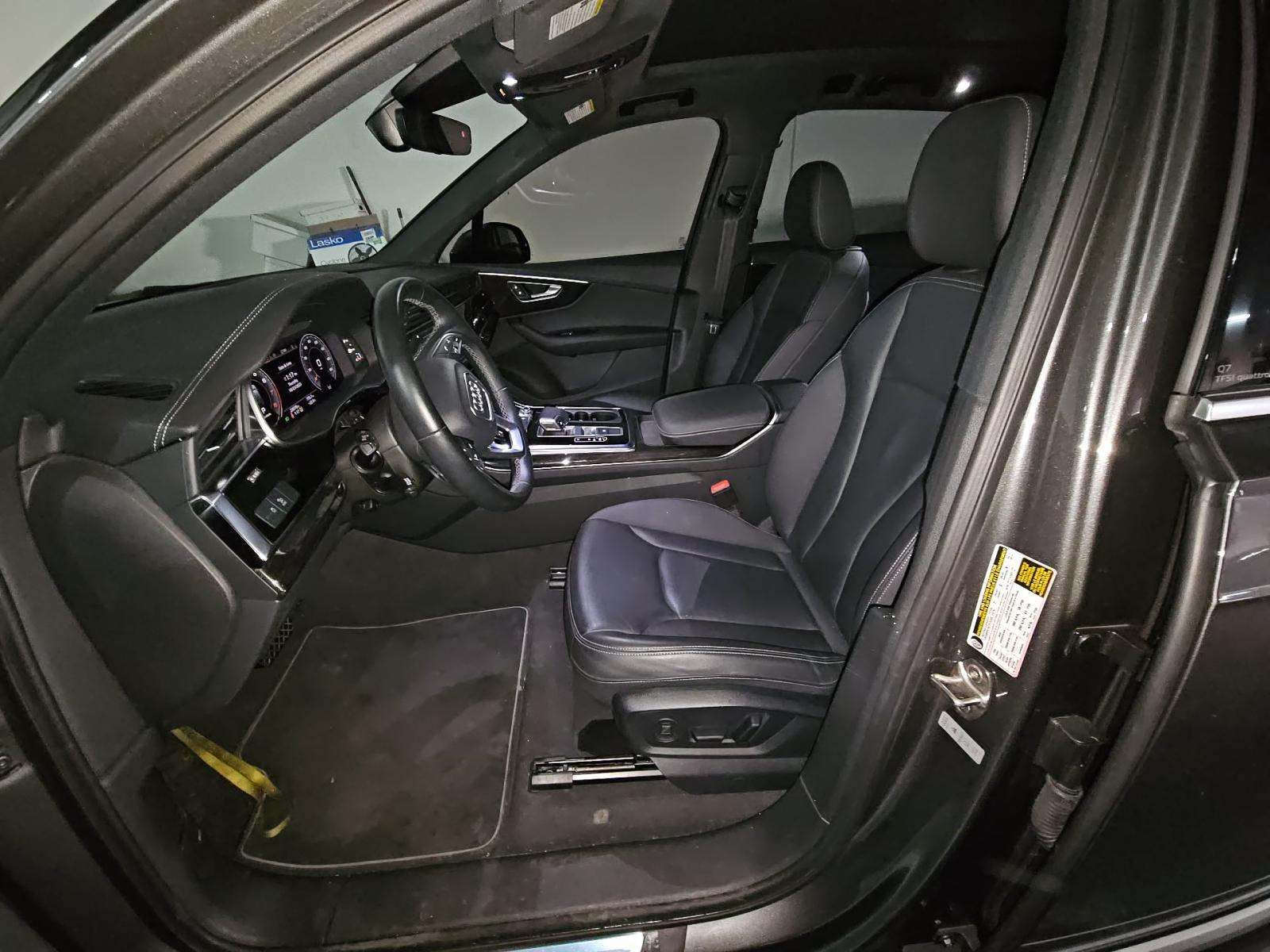 2025 Audi Q7 Premium AWD