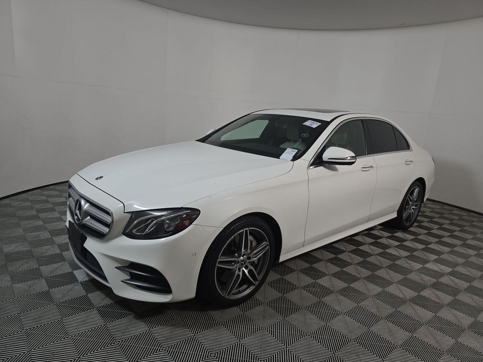 2018 Mercedes-Benz E-Class E 300 RWD