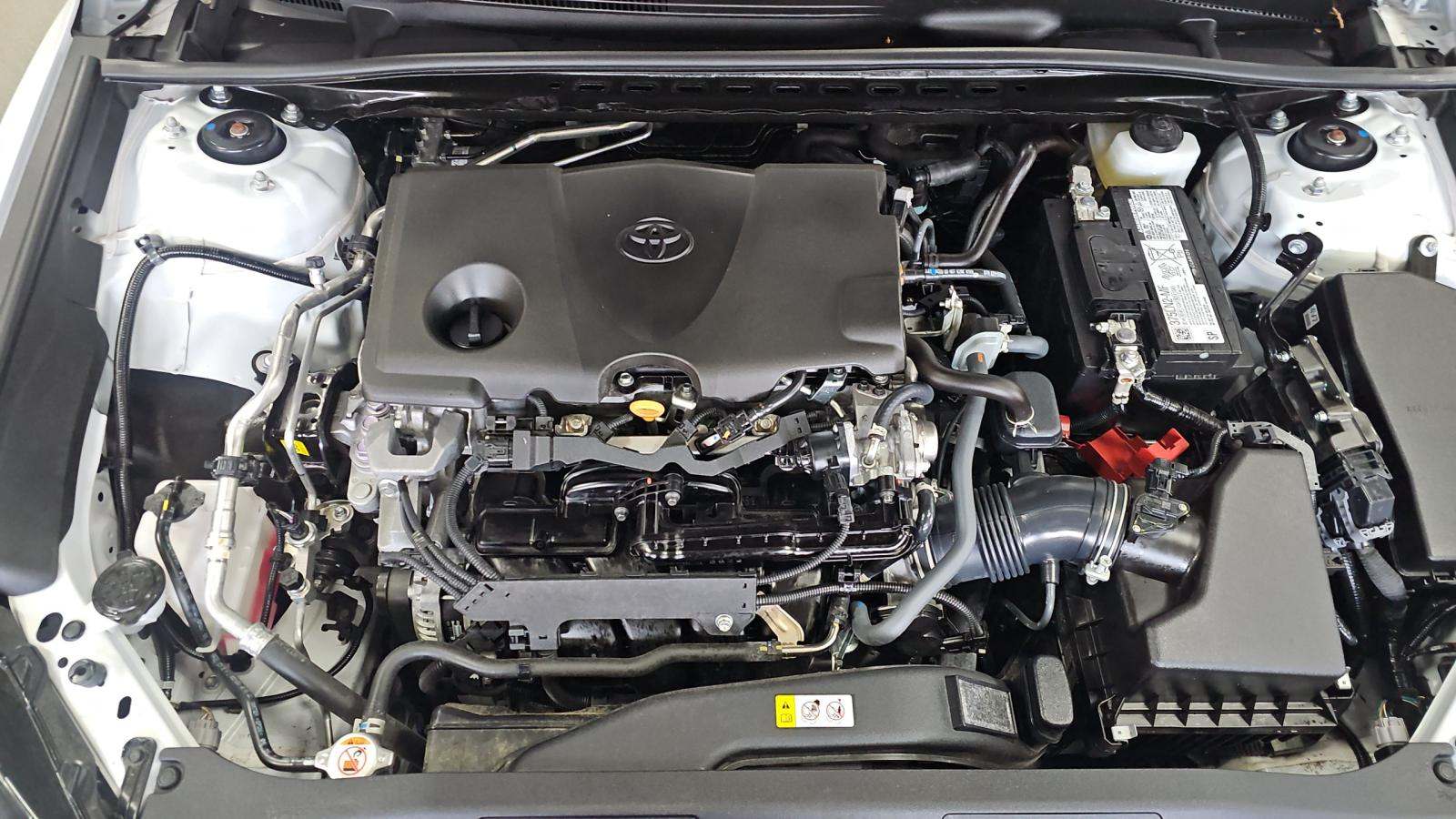 2024 Toyota Camry SE FWD