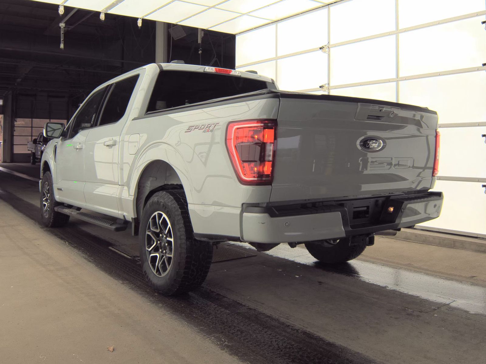 2023 Ford F-150 Hybrid XLT AWD