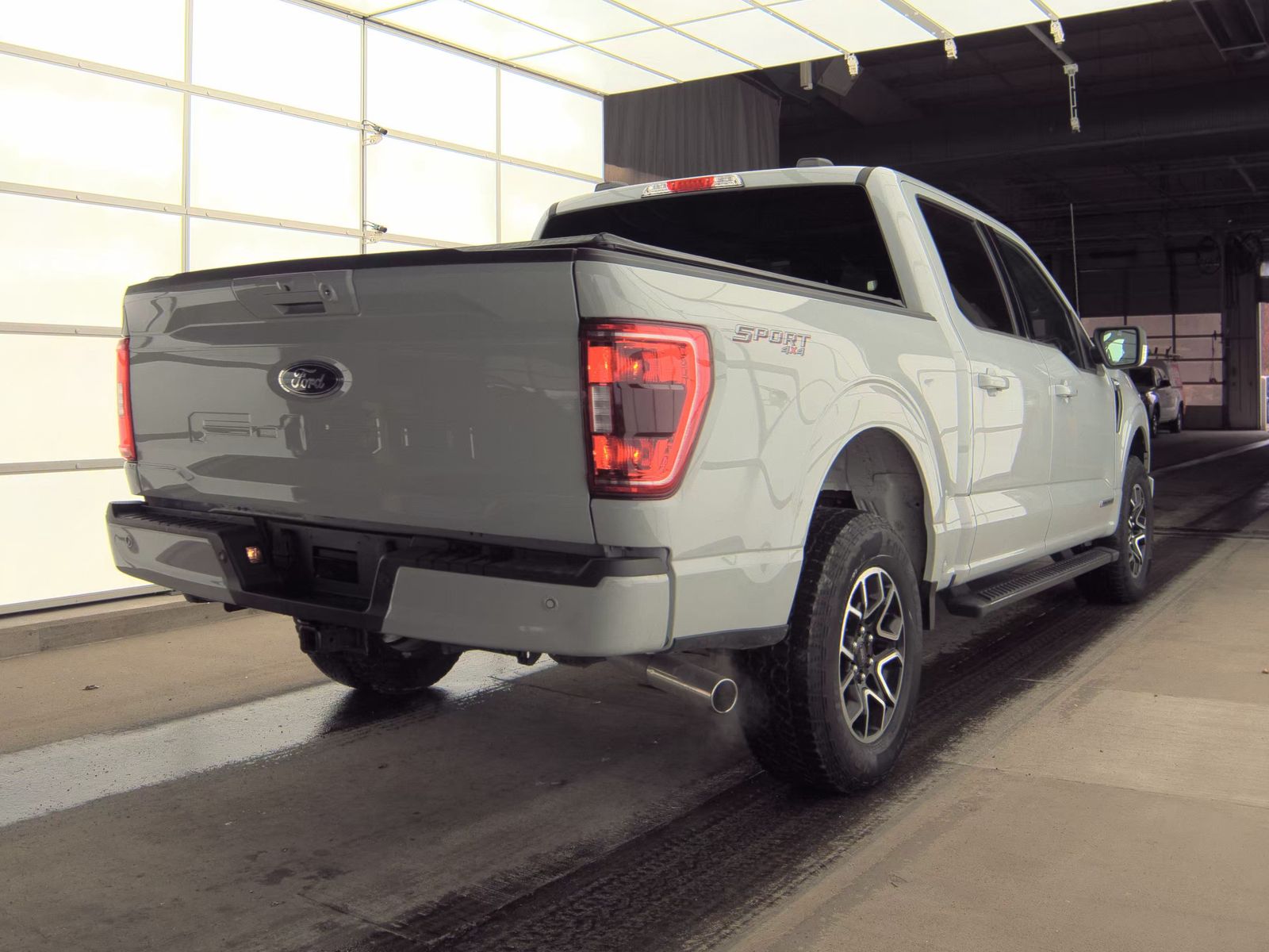 2023 Ford F-150 Hybrid XLT AWD