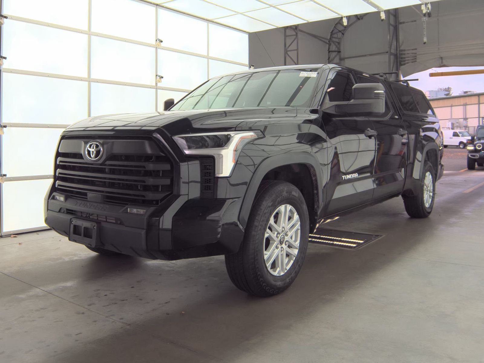 2022 Toyota Tundra SR5 AWD