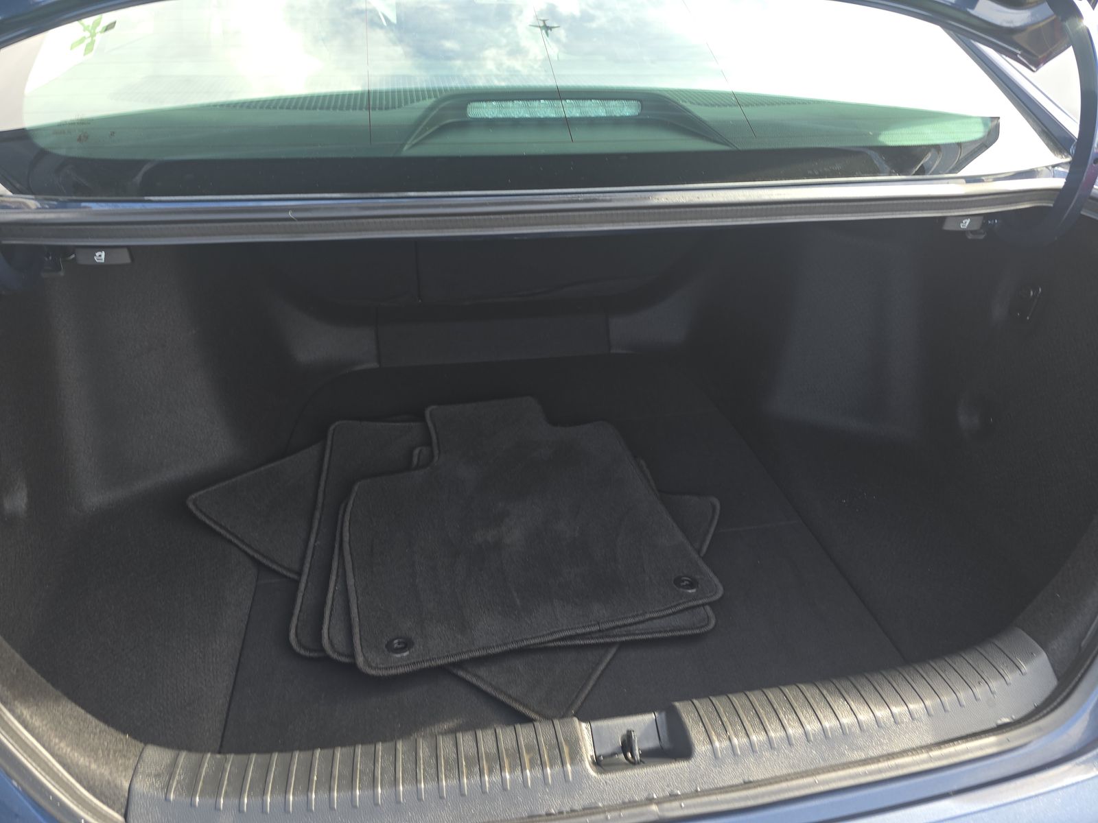 2023 Honda Accord Hybrid Touring FWD