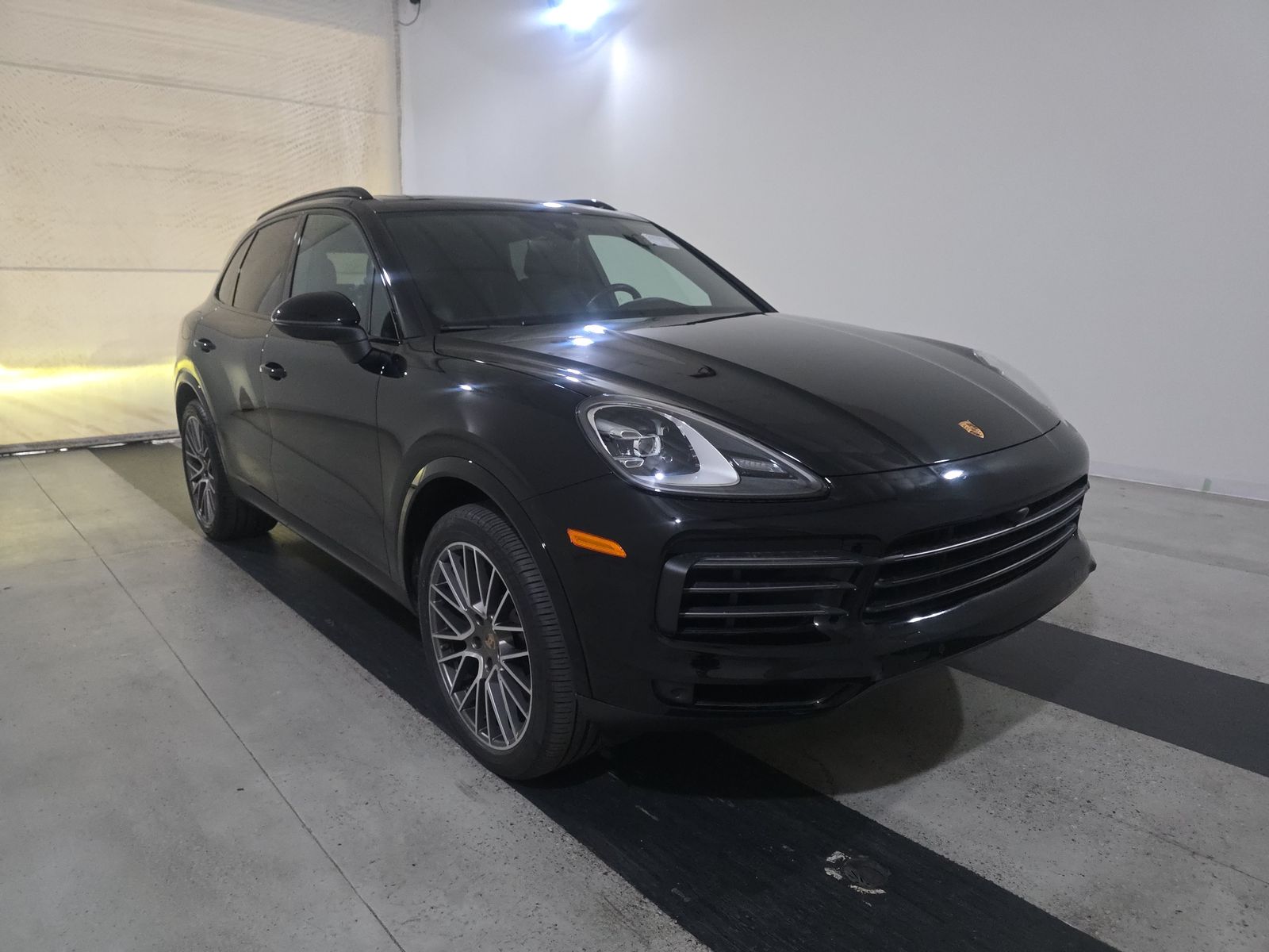 2023 Porsche Cayenne Platinum Edition AWD