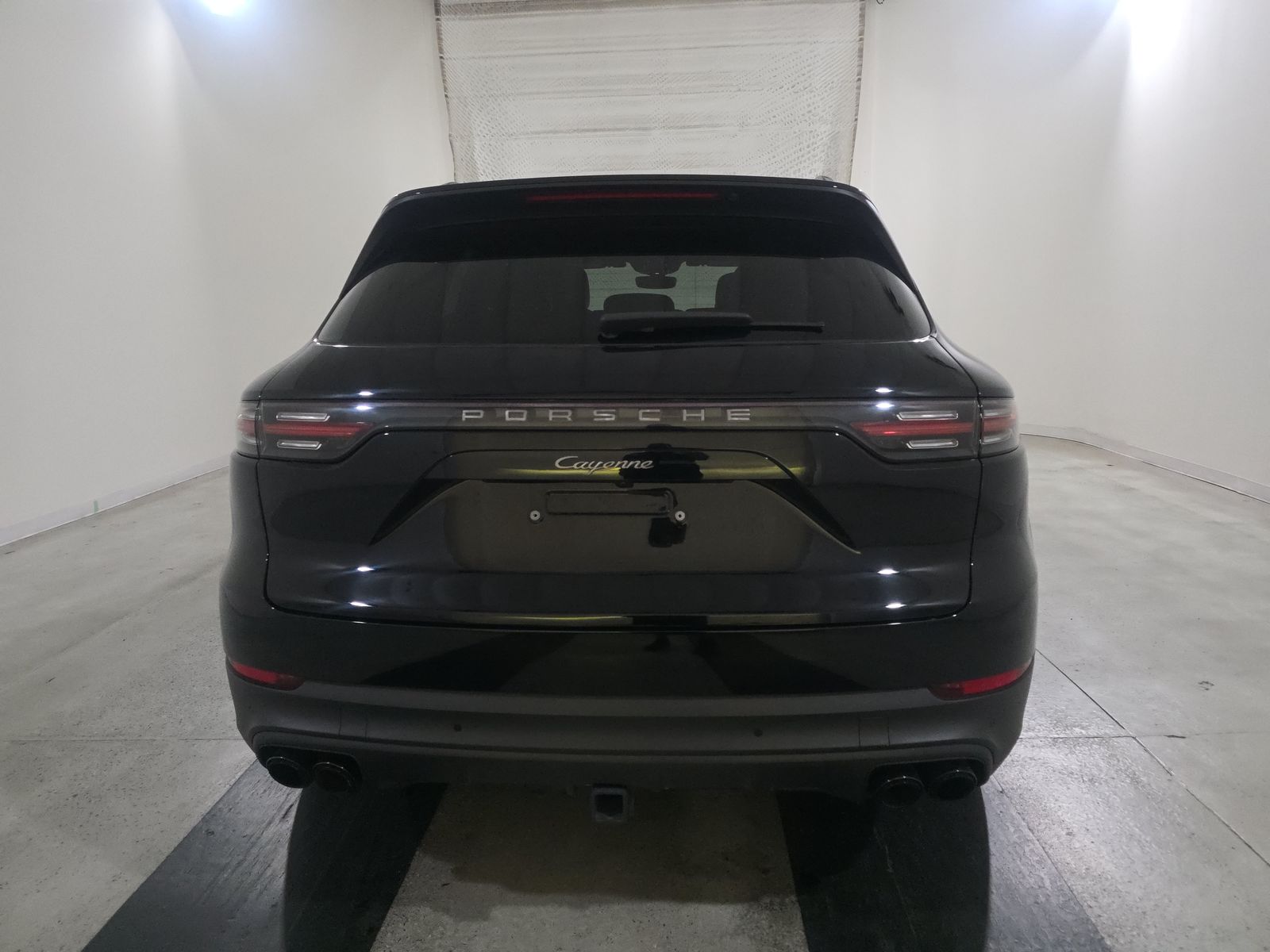2023 Porsche Cayenne Platinum Edition AWD