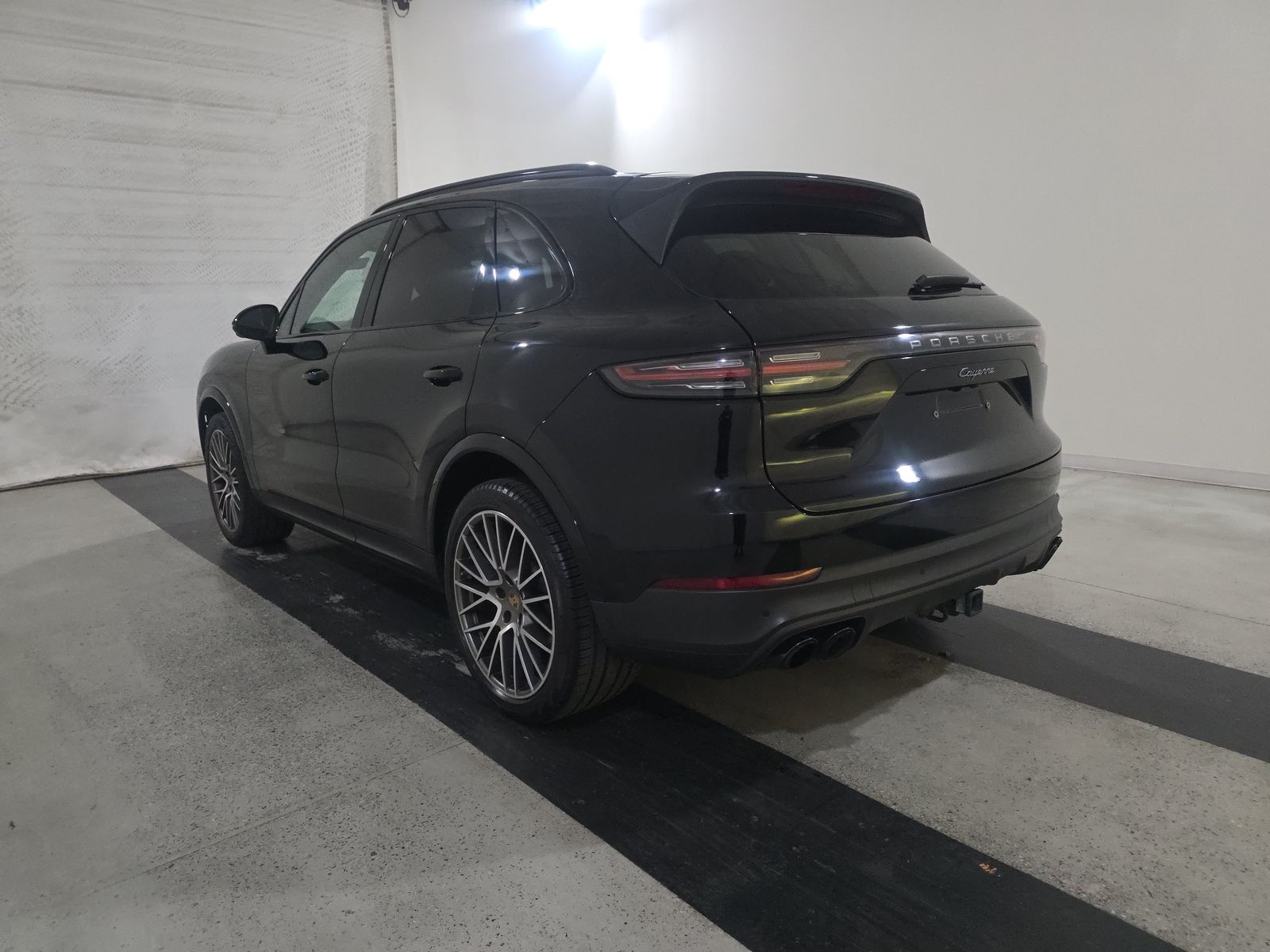 2023 Porsche Cayenne Platinum Edition AWD