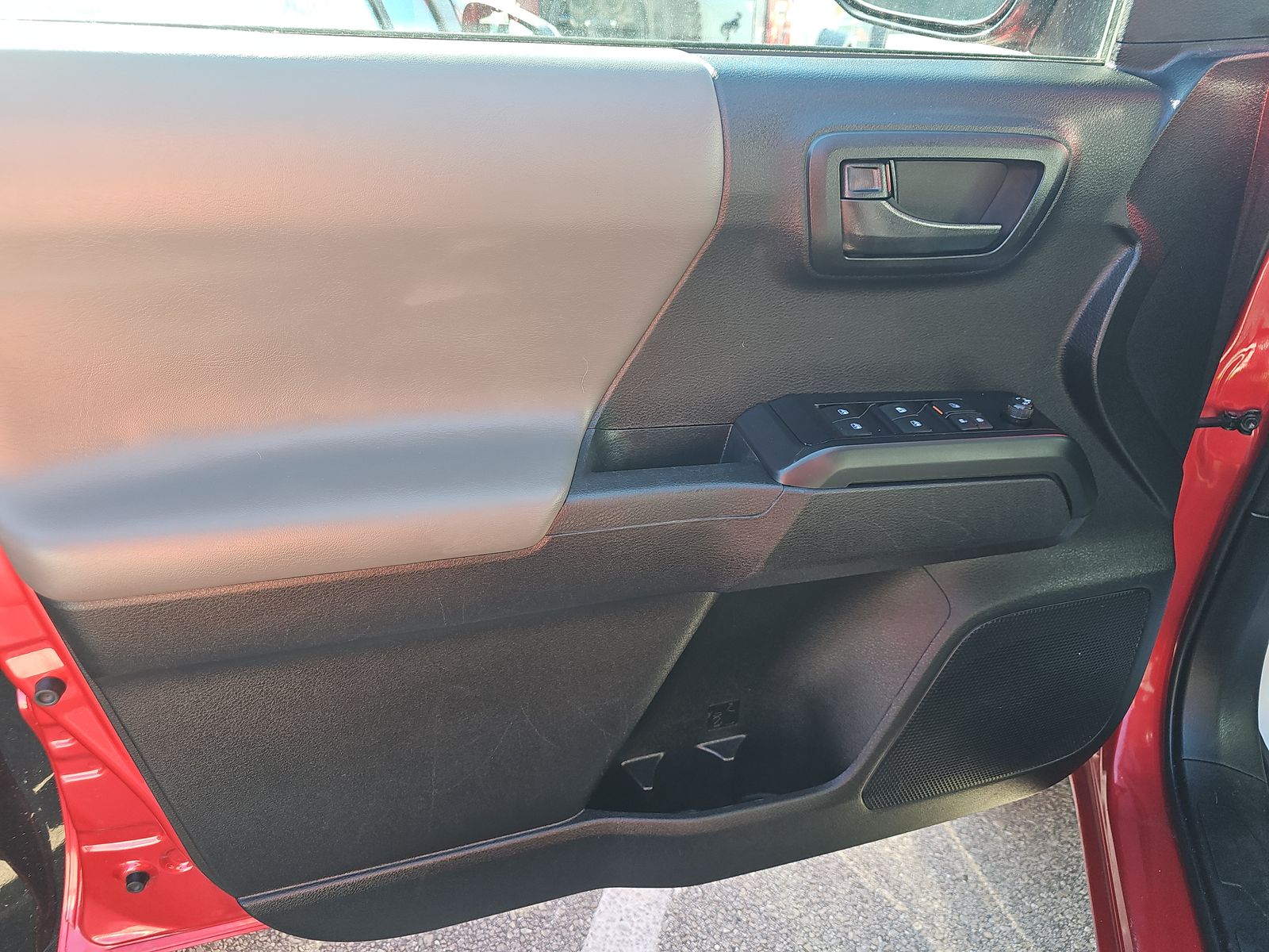 2023 Toyota Tacoma SR RWD