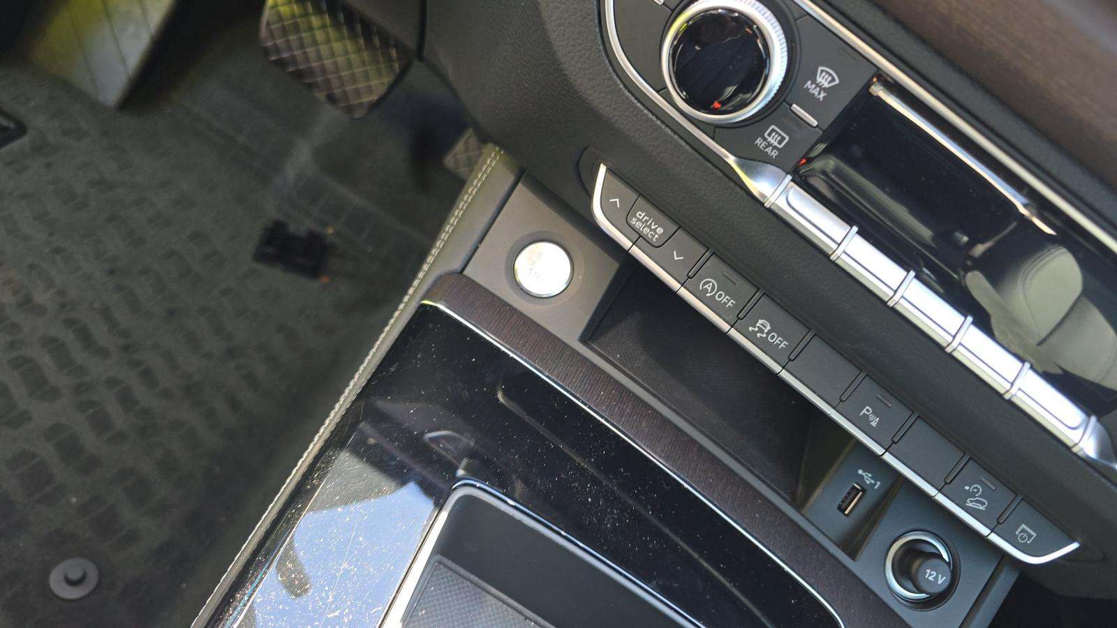 2022 Audi Q5 S line Premium Plus AWD