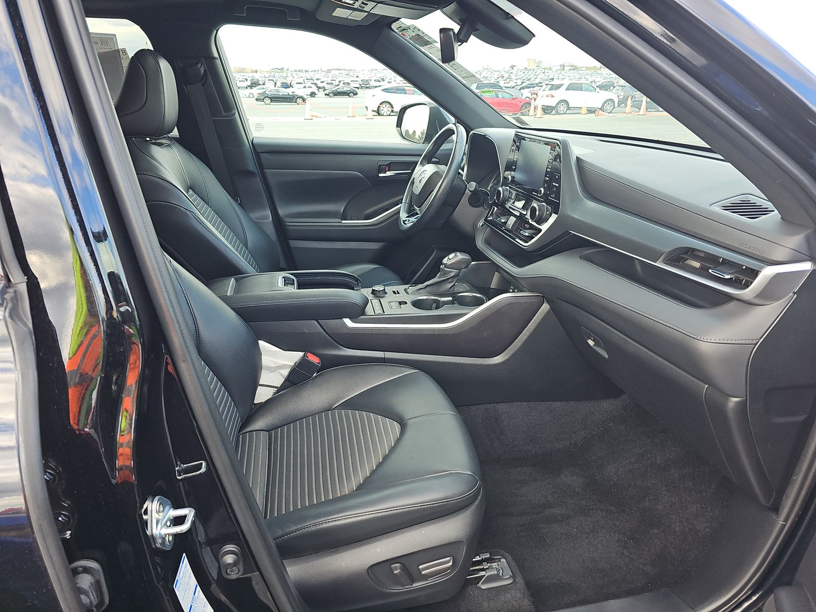 2022 Toyota Highlander XSE AWD