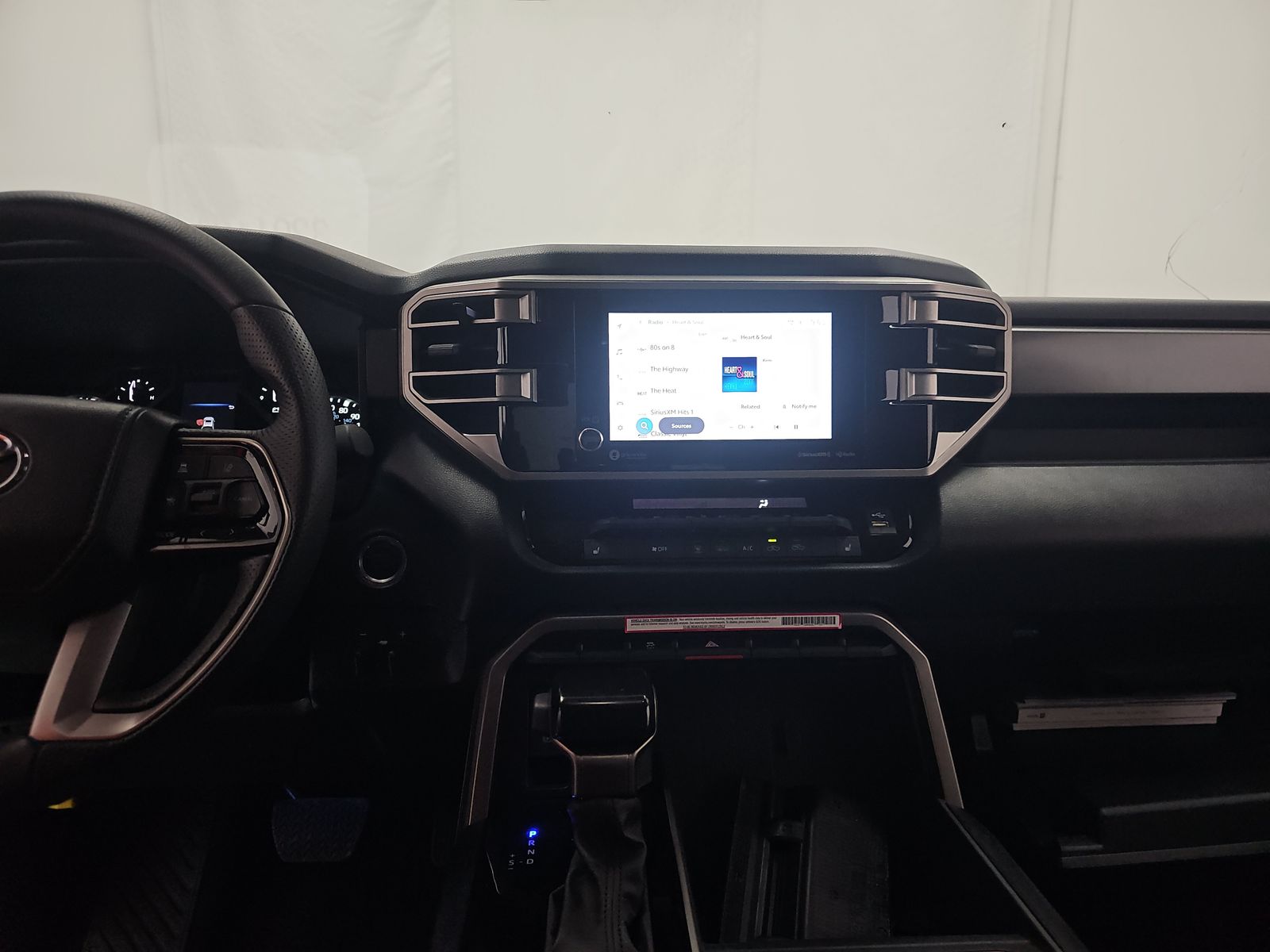 2024 Toyota Tundra SR5 AWD