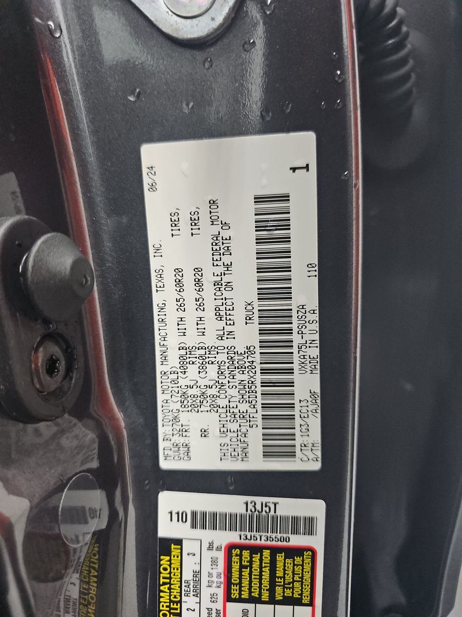 2024 Toyota Tundra SR5 AWD