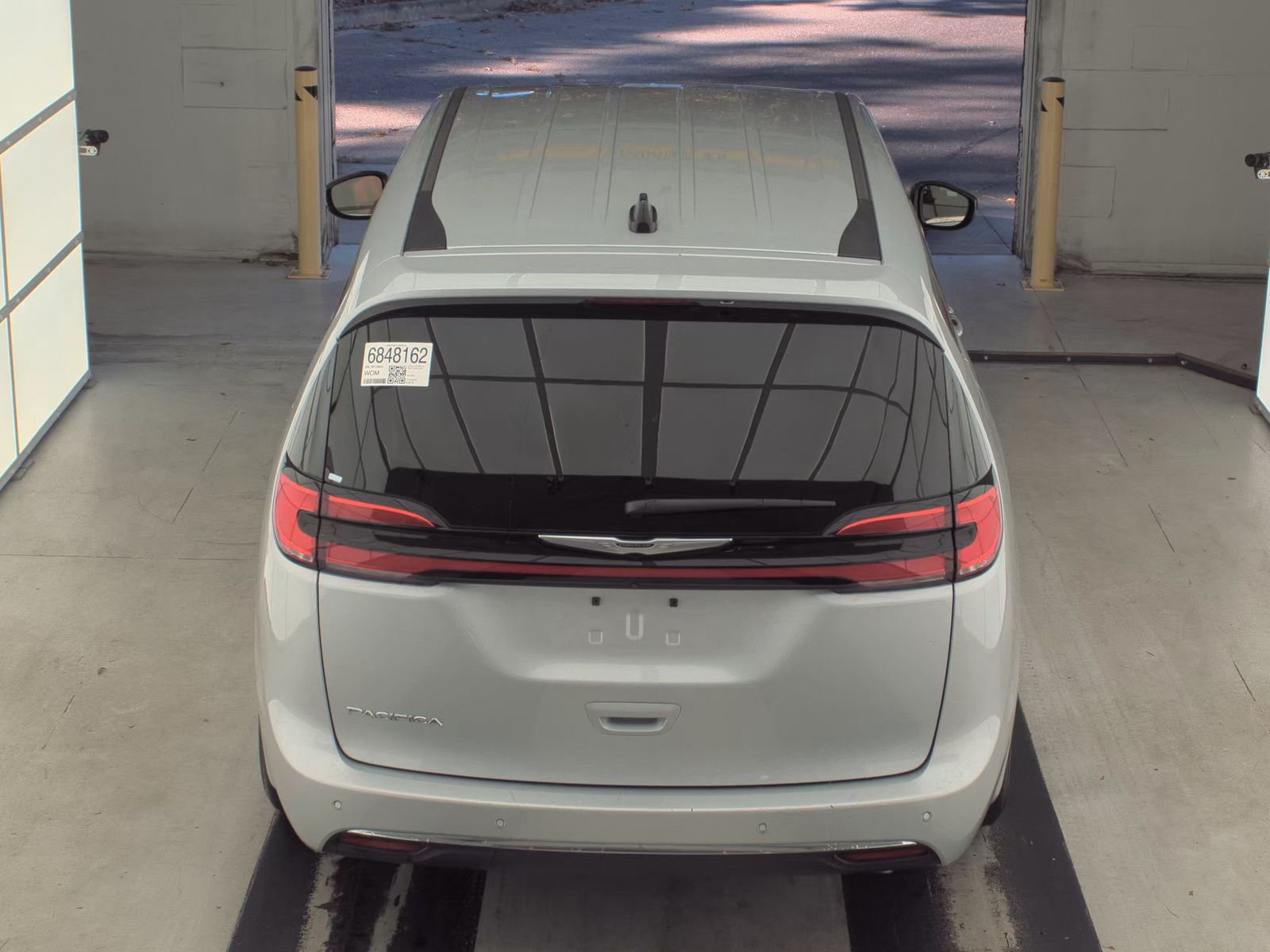 2024 Chrysler Pacifica Touring L FWD