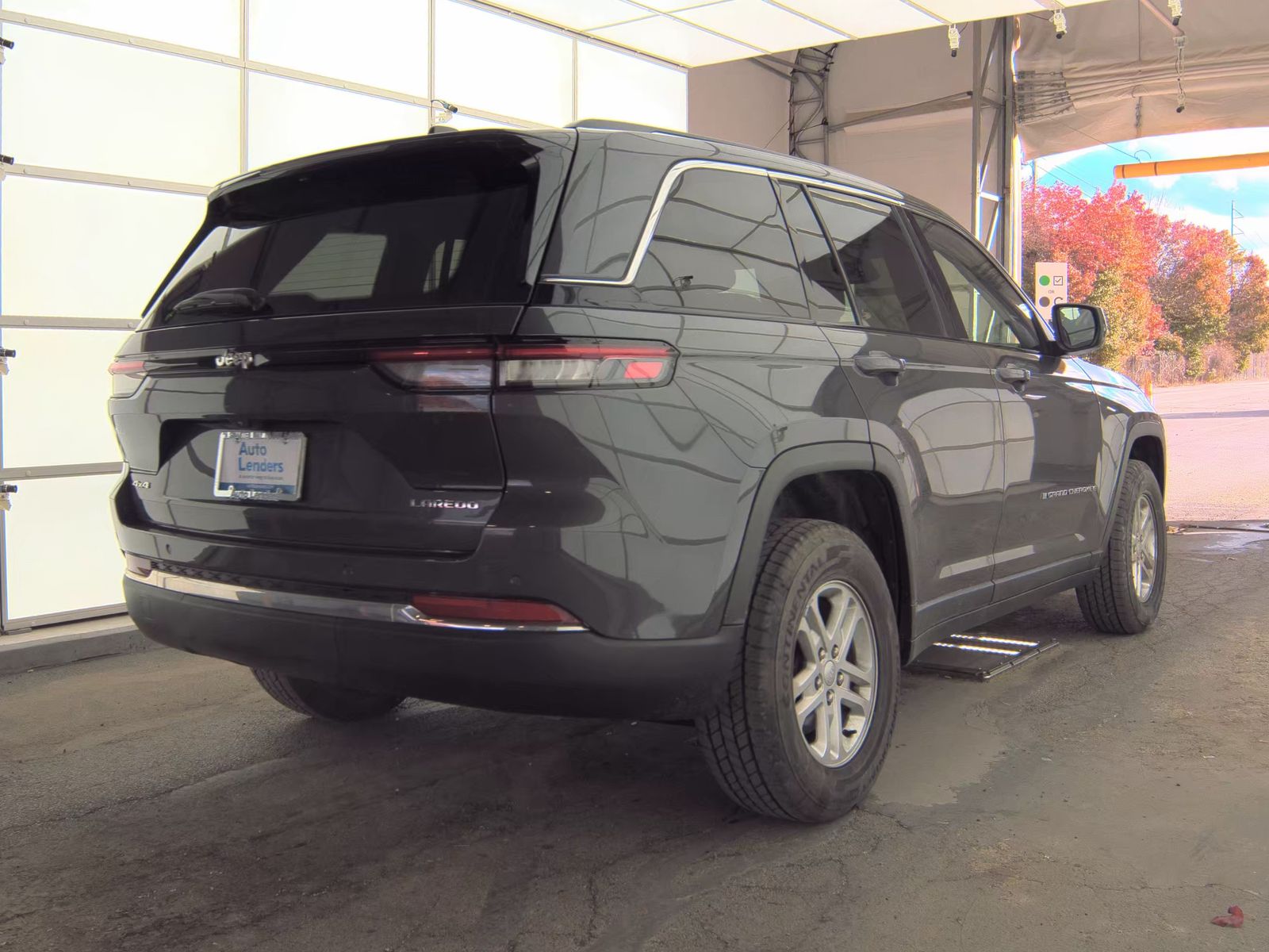 2023 Jeep Grand Cherokee Laredo AWD