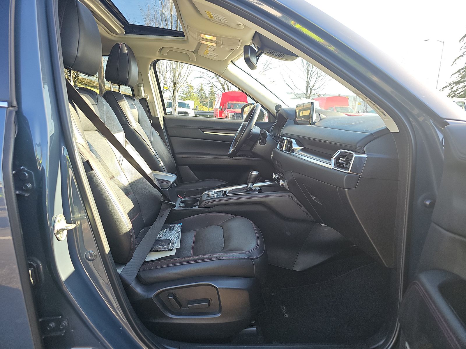 2024 MAZDA CX-5 2.5 S Carbon Edition AWD