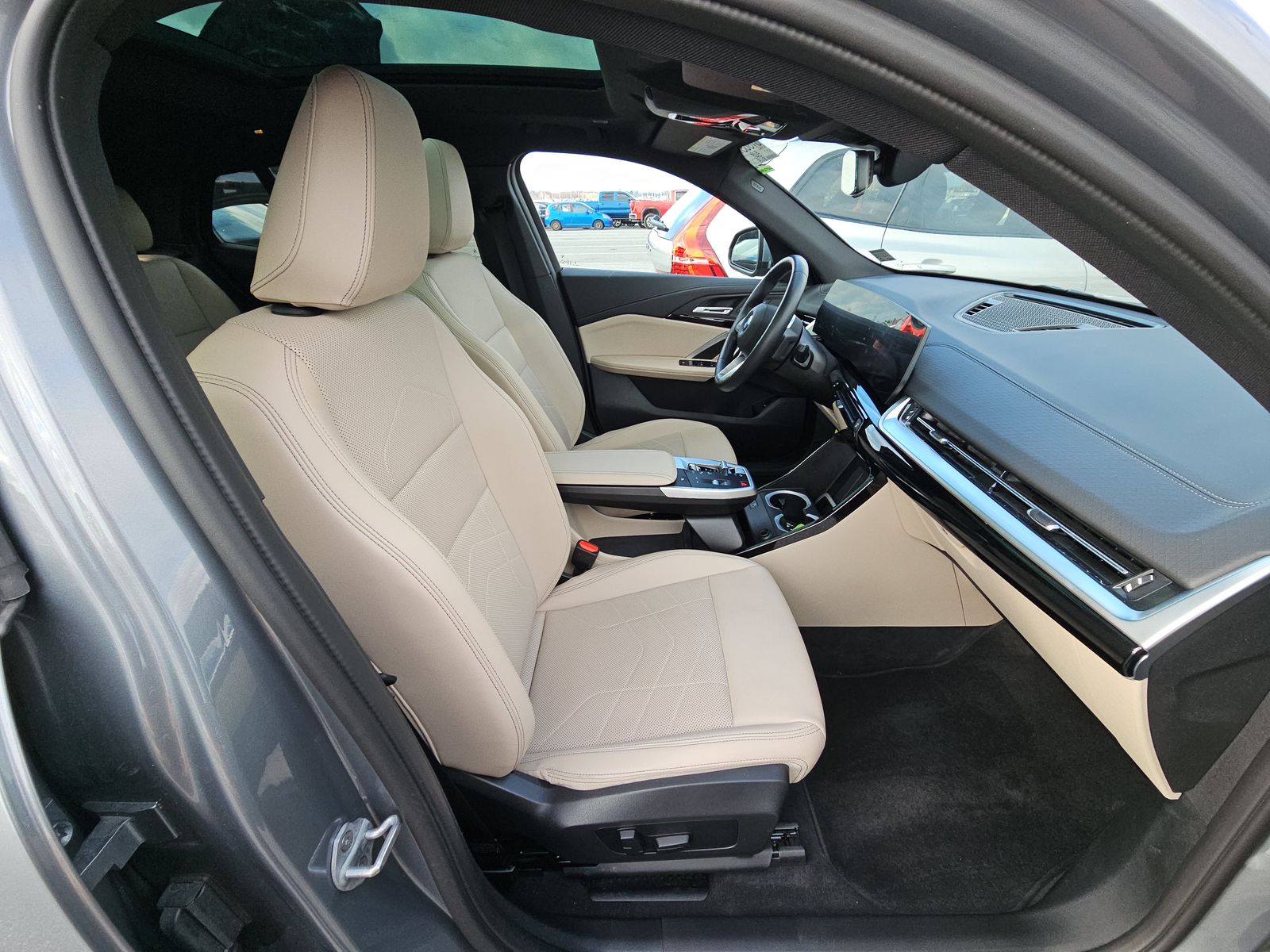 2025 BMW X2 xDrive28i AWD