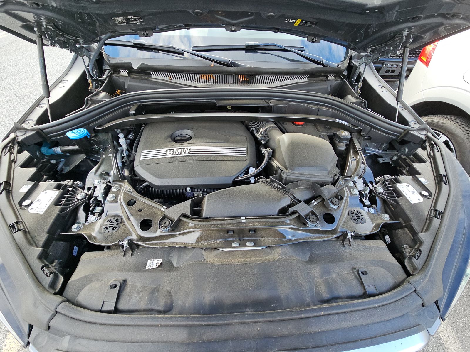 2025 BMW X2 xDrive28i AWD