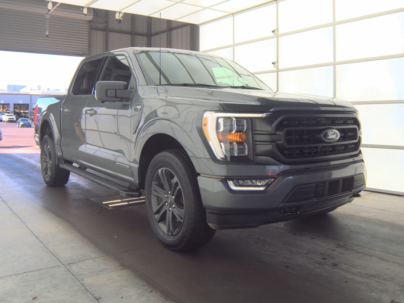 2023 Ford F-150 Hybrid XLT AWD