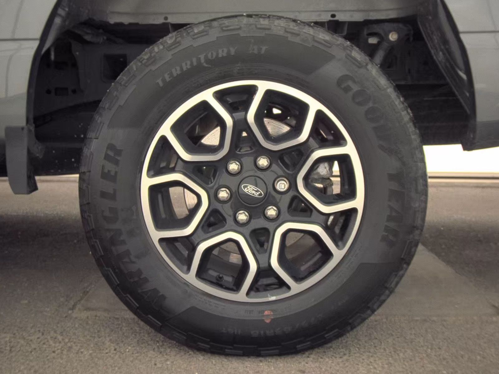 2023 Ford F-150 XLT AWD