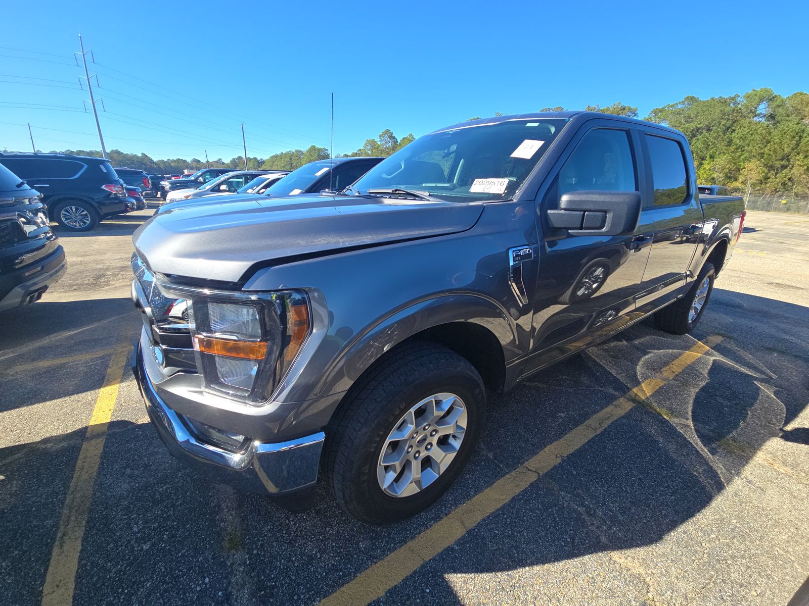 2023 Ford F-150 XLT AWD