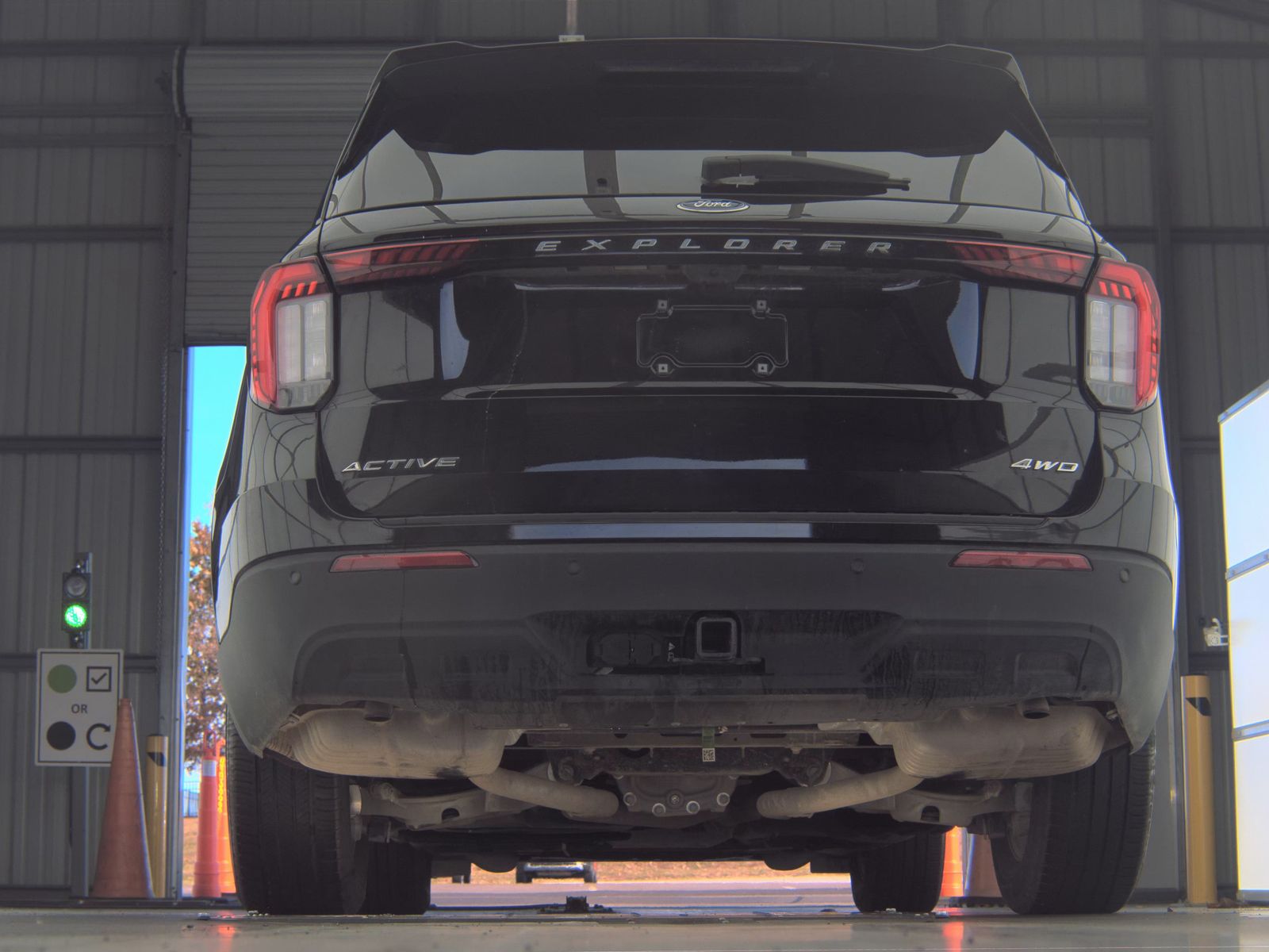 2025 Ford Explorer Active AWD