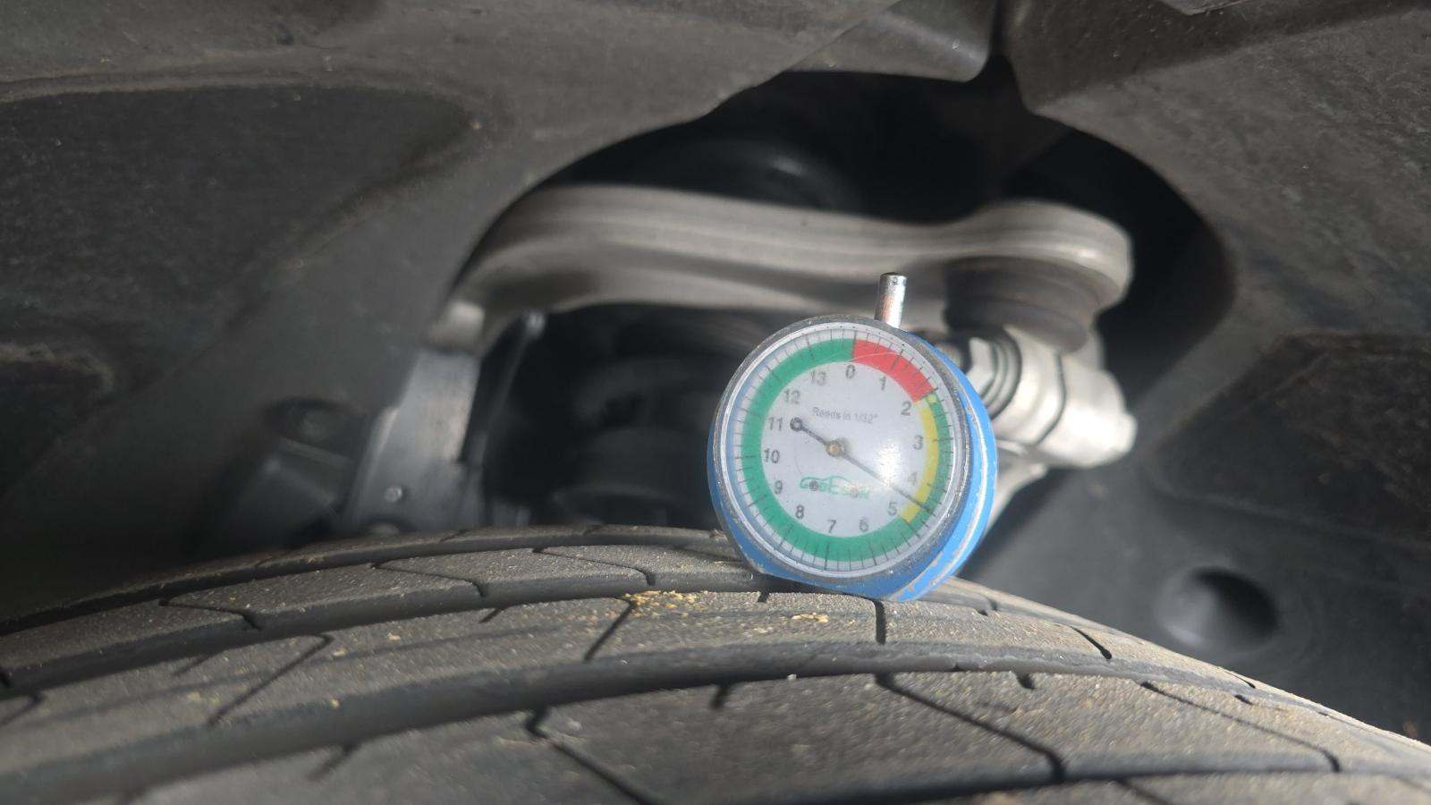 2025 BMW X6 M60i xDrive AWD