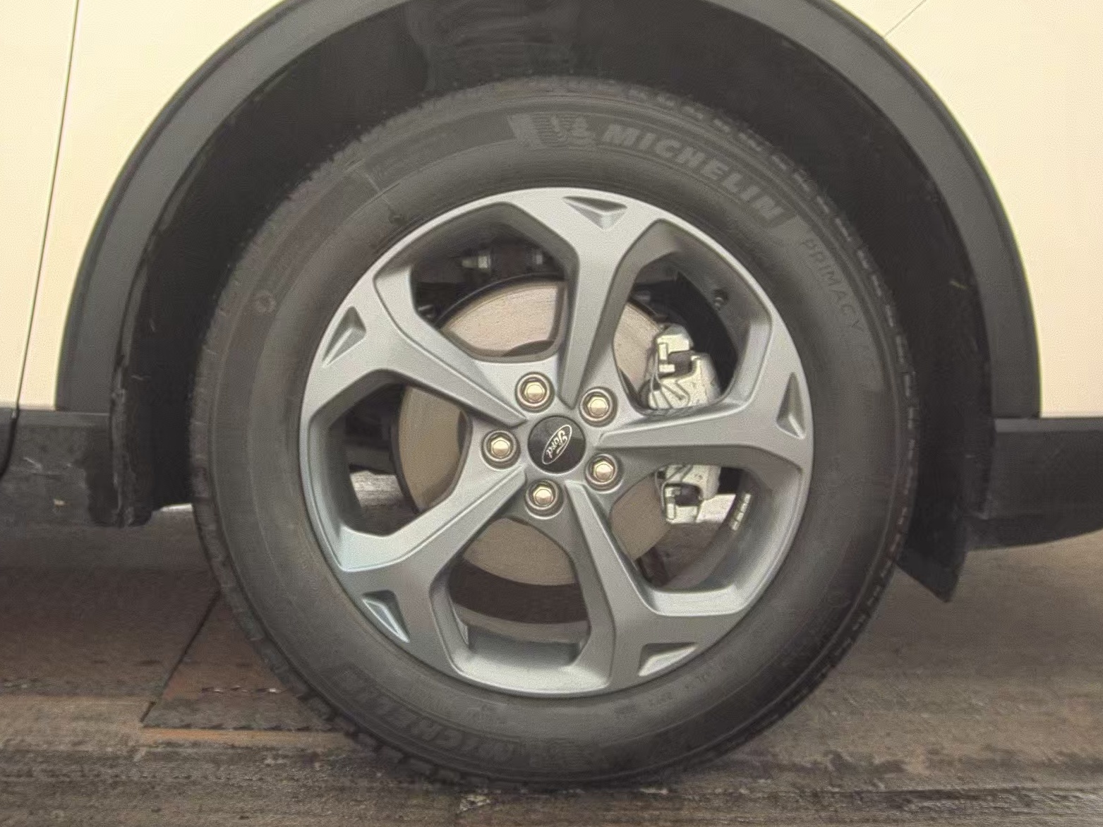 2025 Ford Escape Hybrid ST-Line Elite AWD