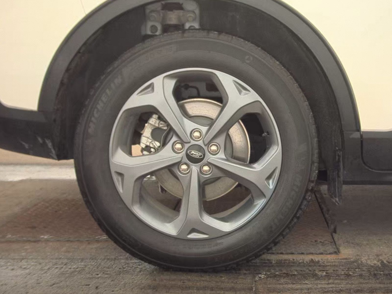 2025 Ford Escape Hybrid ST-Line Elite AWD