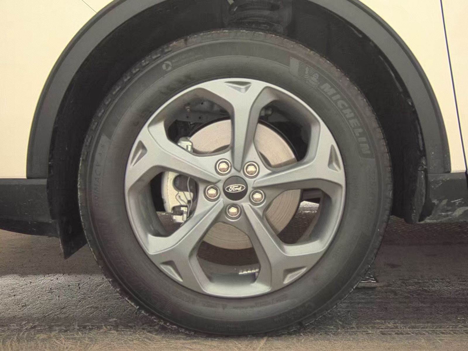 2025 Ford Escape Hybrid ST-Line Elite AWD