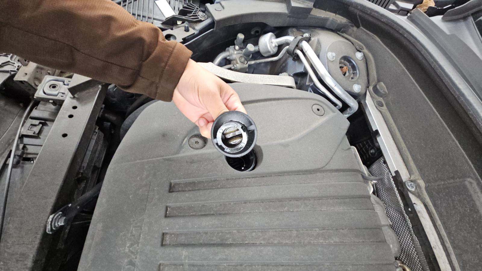 2024 Volvo XC60 B5 Plus AWD