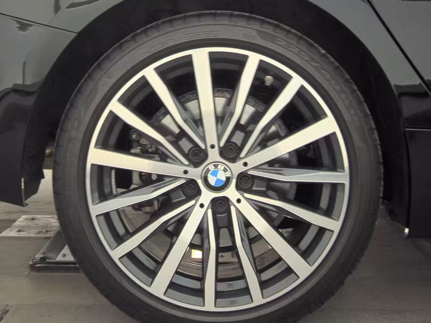 2024 BMW 2 Series 228i FWD