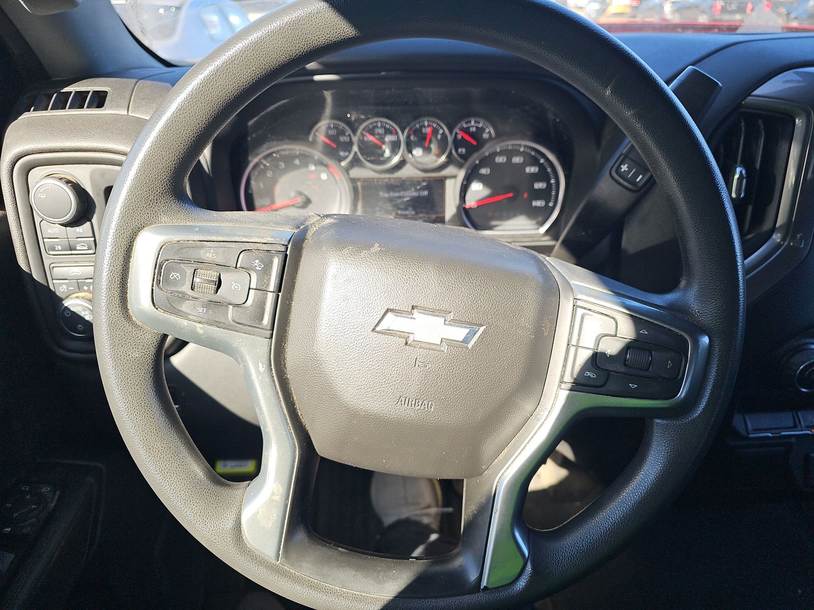 2022 Chevrolet Silverado 1500 Custom AWD