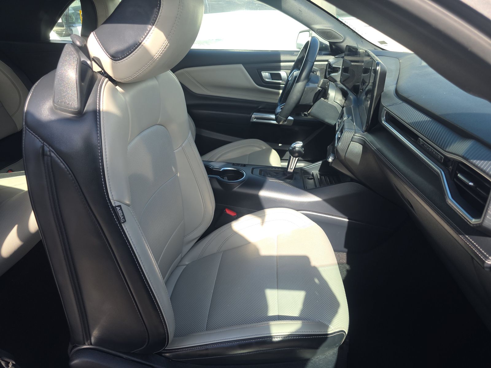 2024 Ford Mustang EcoBoost Premium RWD