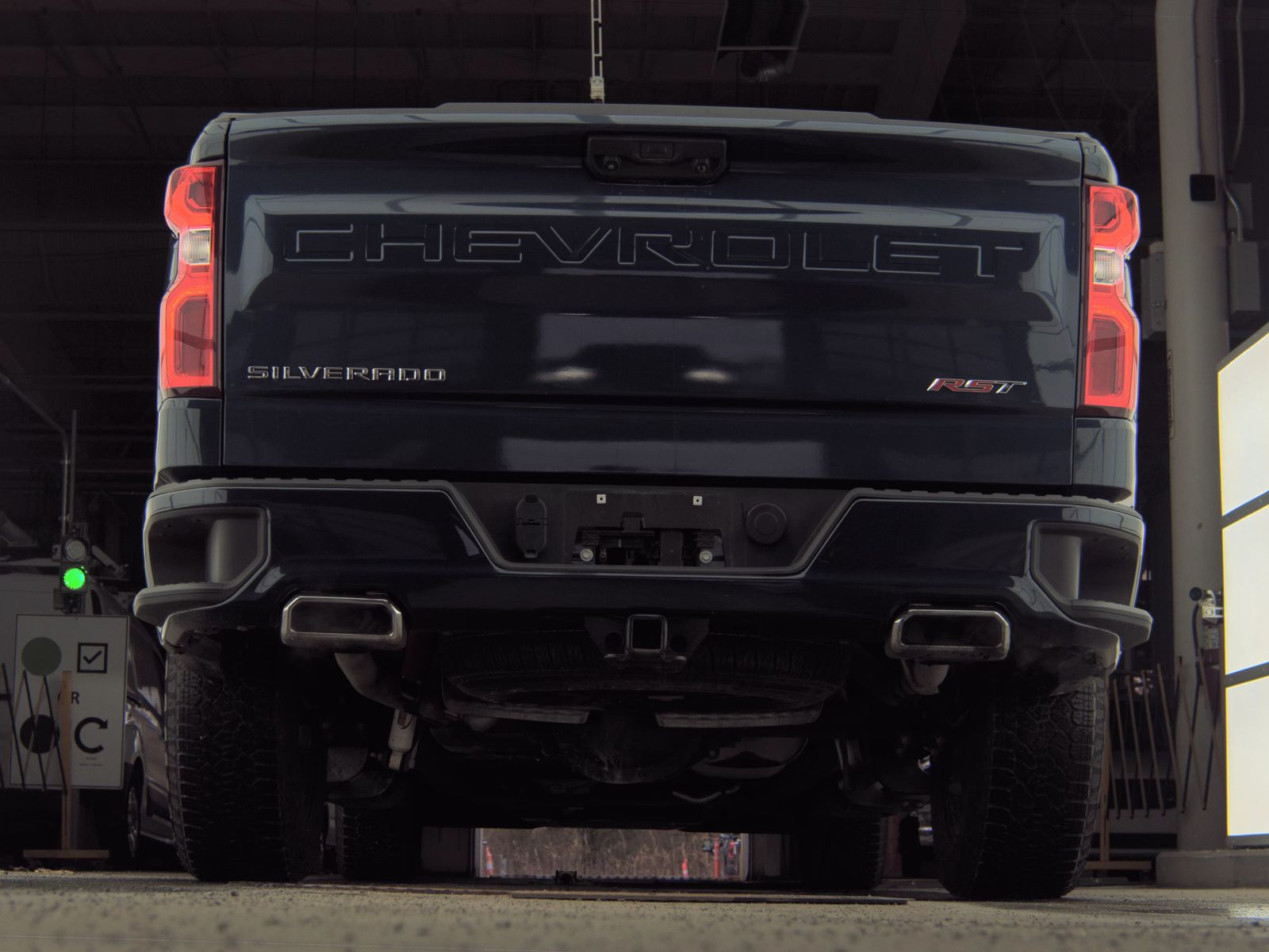 2023 Chevrolet Silverado 1500 RST AWD