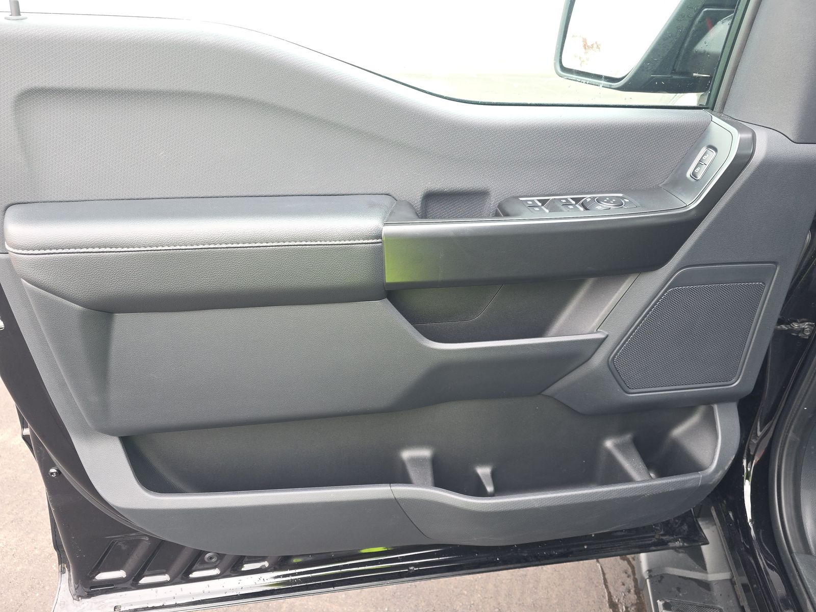 2024 Ford F-150 STX AWD