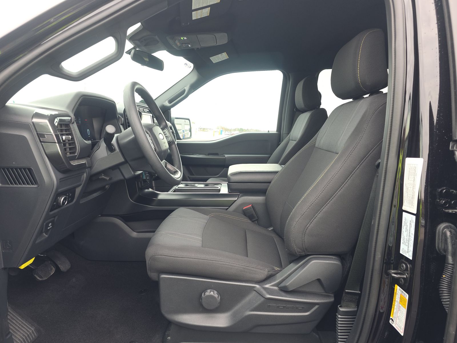 2024 Ford F-150 STX AWD